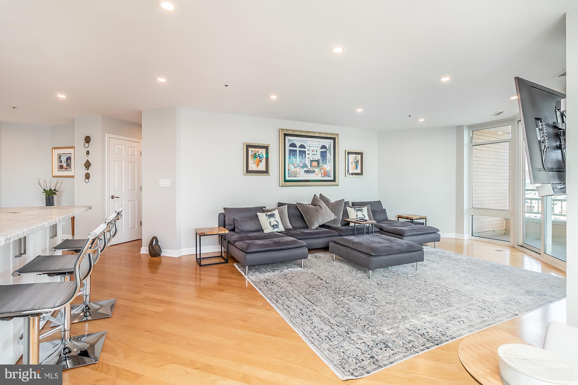 INNER HARBOR - Residential Lease