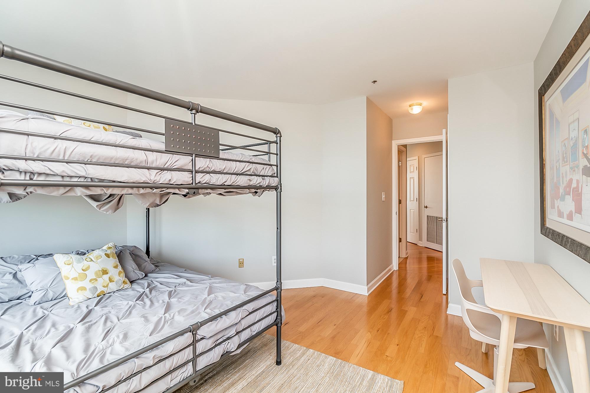 INNER HARBOR - Residential Lease