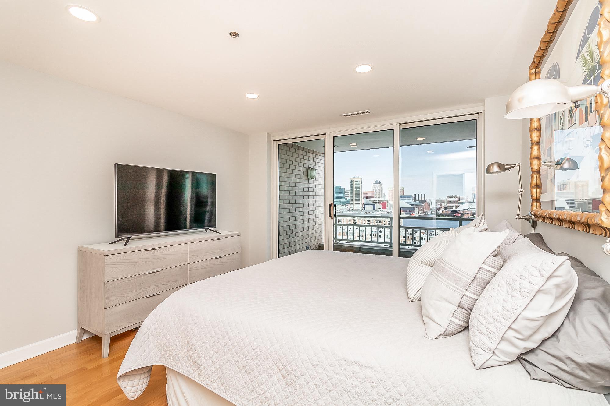 INNER HARBOR - Residential Lease