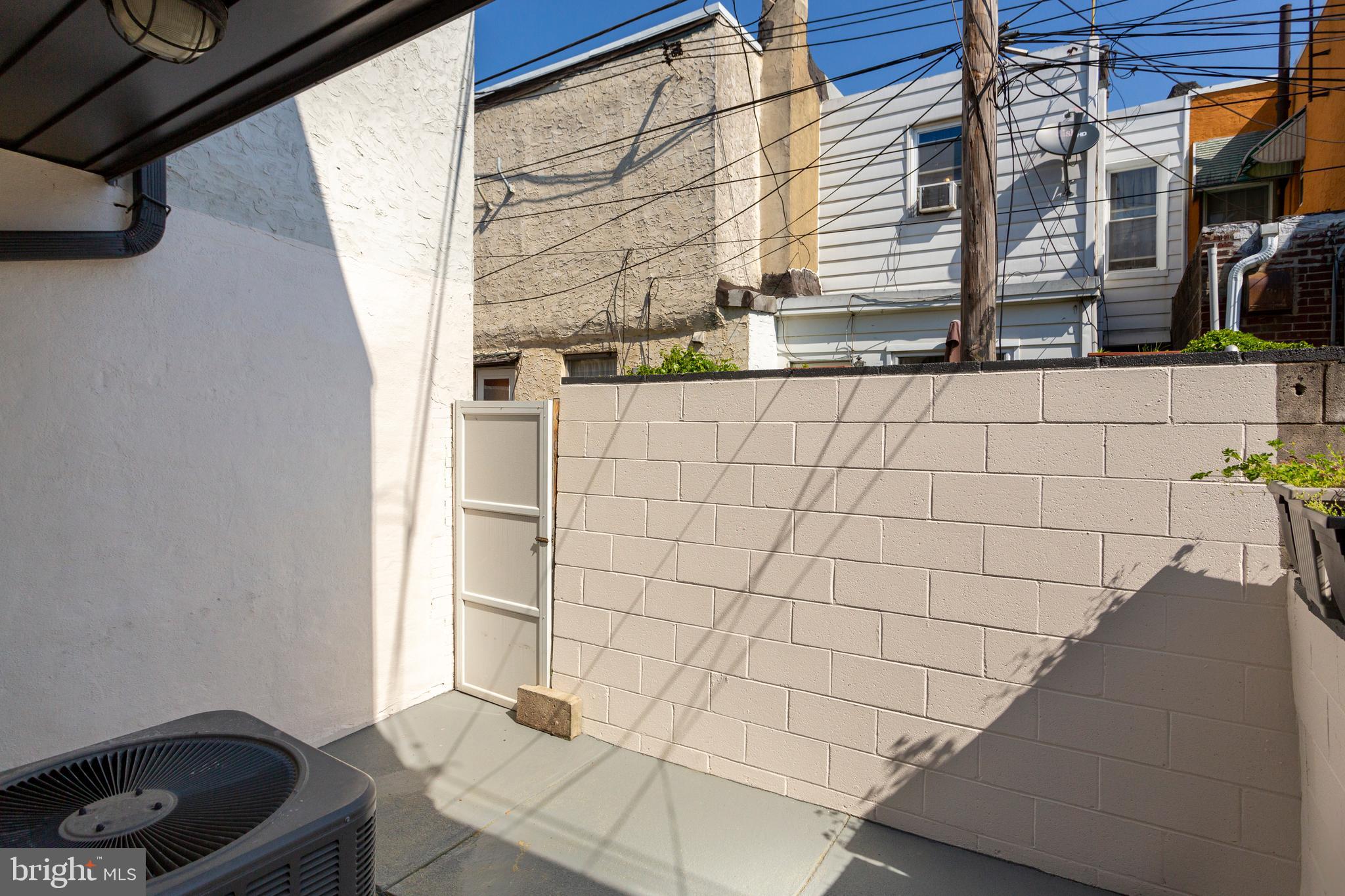 PHILADELPHIA (SOUTH) - Residential