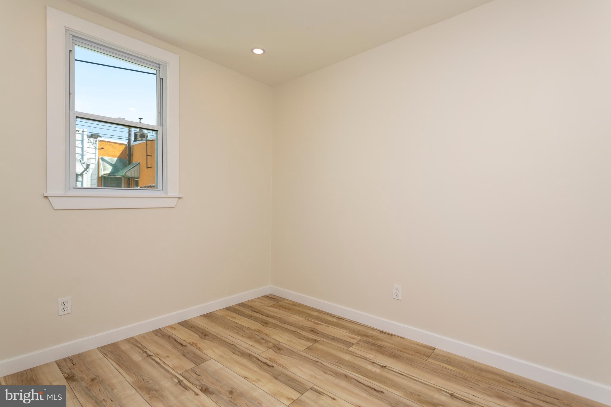 PHILADELPHIA (SOUTH) - Residential