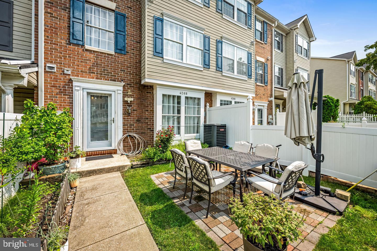4268 MAPLE PATH CIRCLE 2