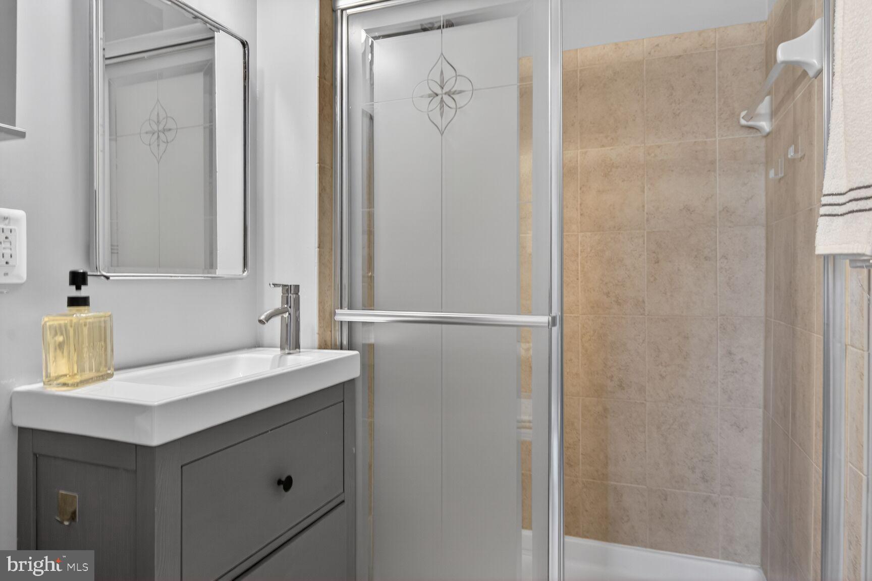 SPRINGFIELD VILLAGE - Residential