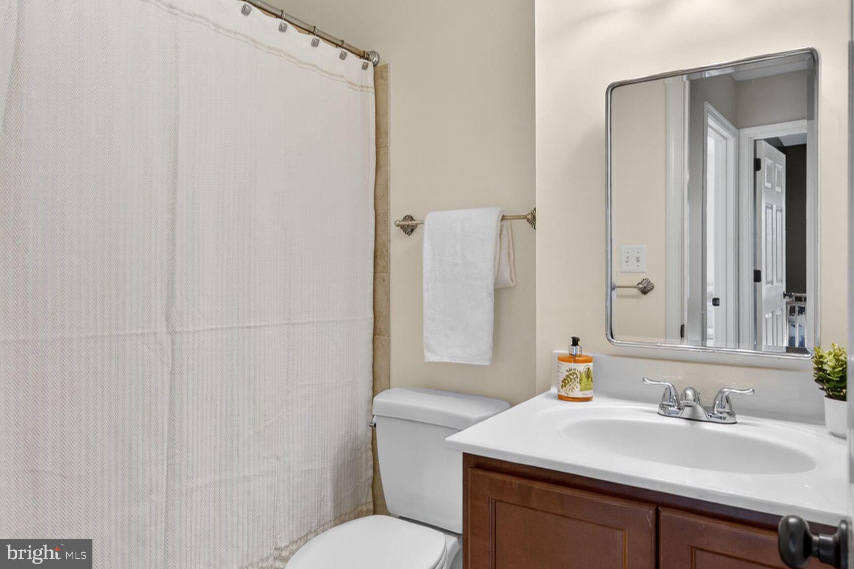 SPRINGFIELD VILLAGE - Residential