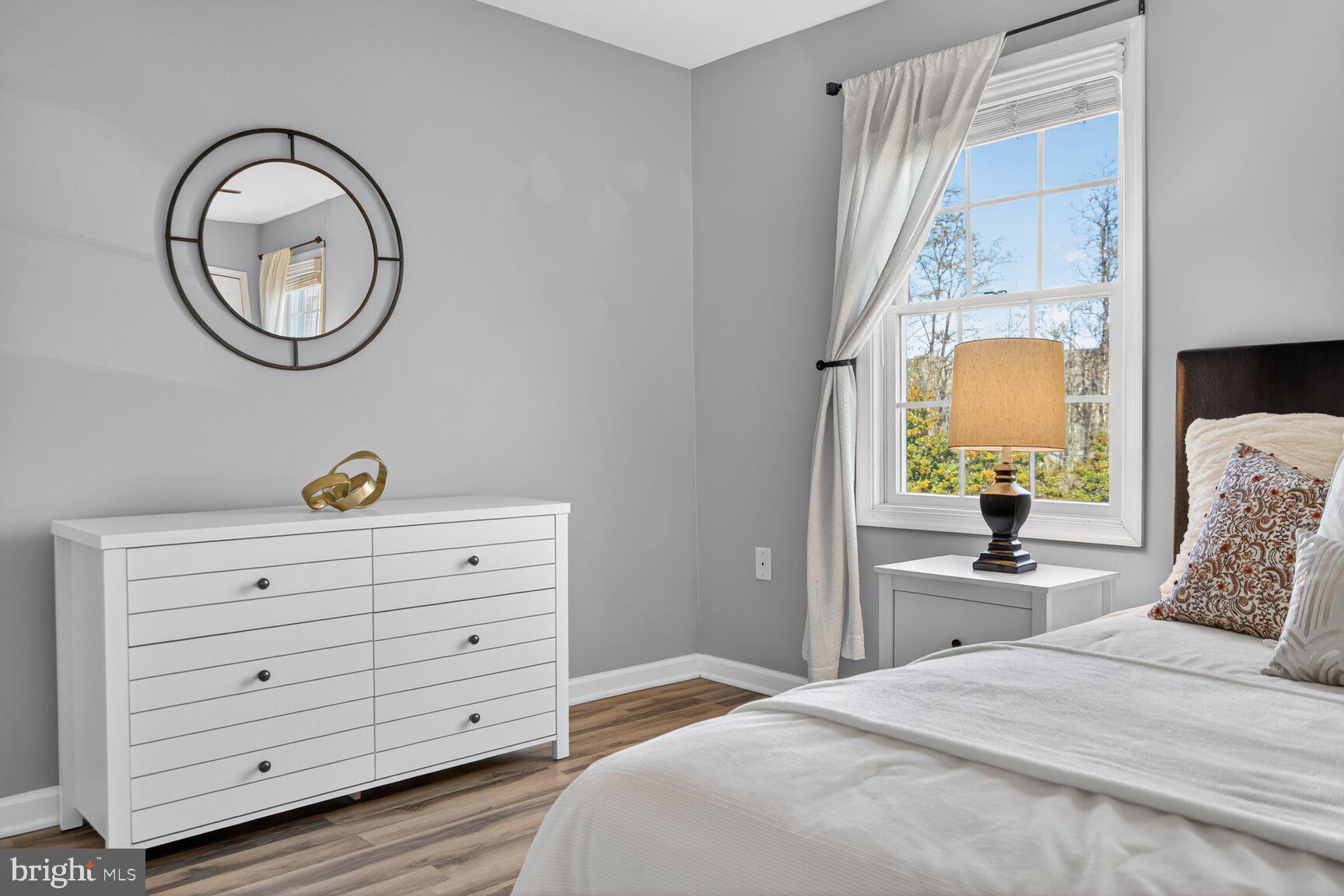 SPRINGFIELD VILLAGE - Residential