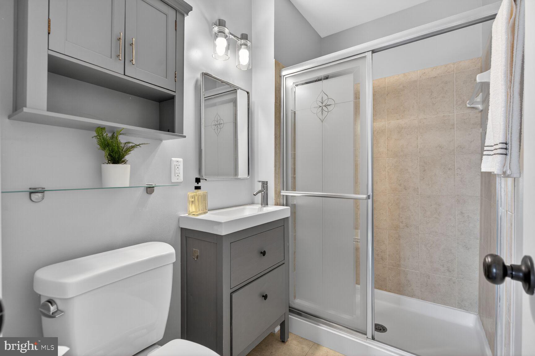 SPRINGFIELD VILLAGE - Residential