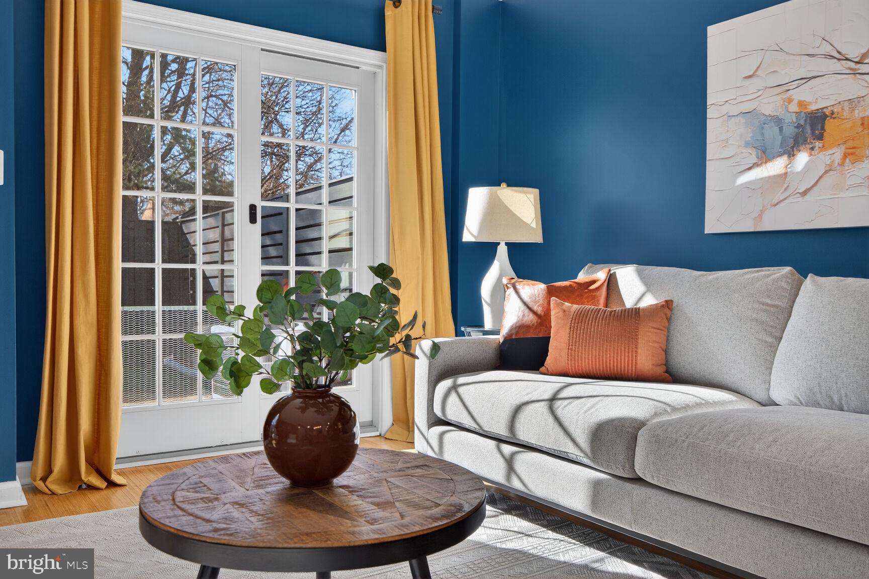 SPRINGFIELD VILLAGE - Residential