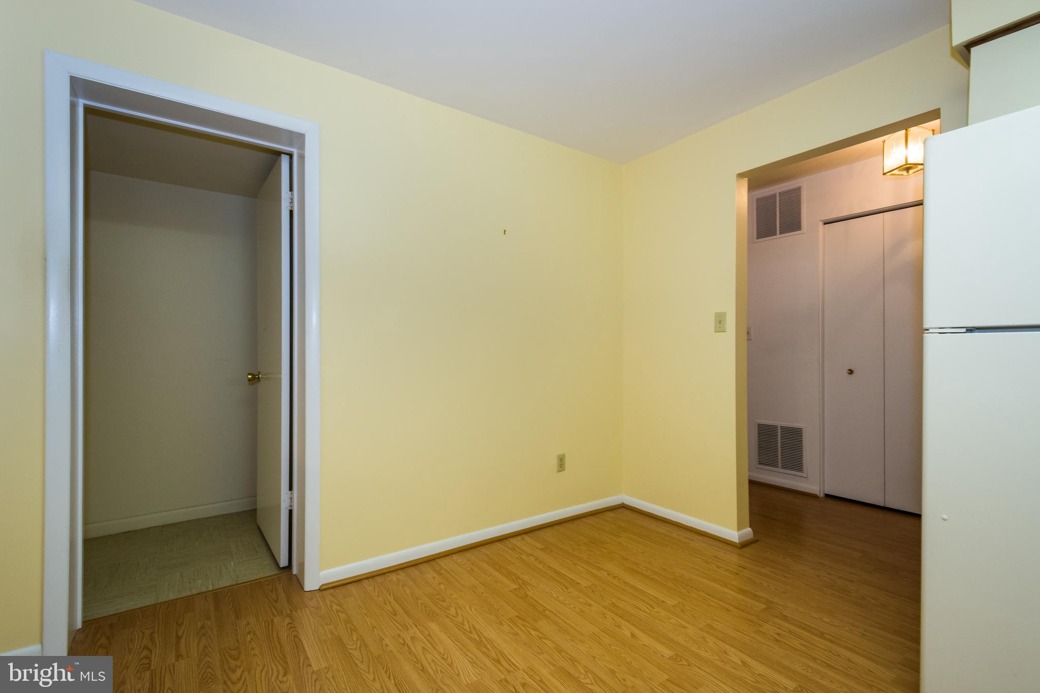 STAPLETON COURT GARDEN - Residential