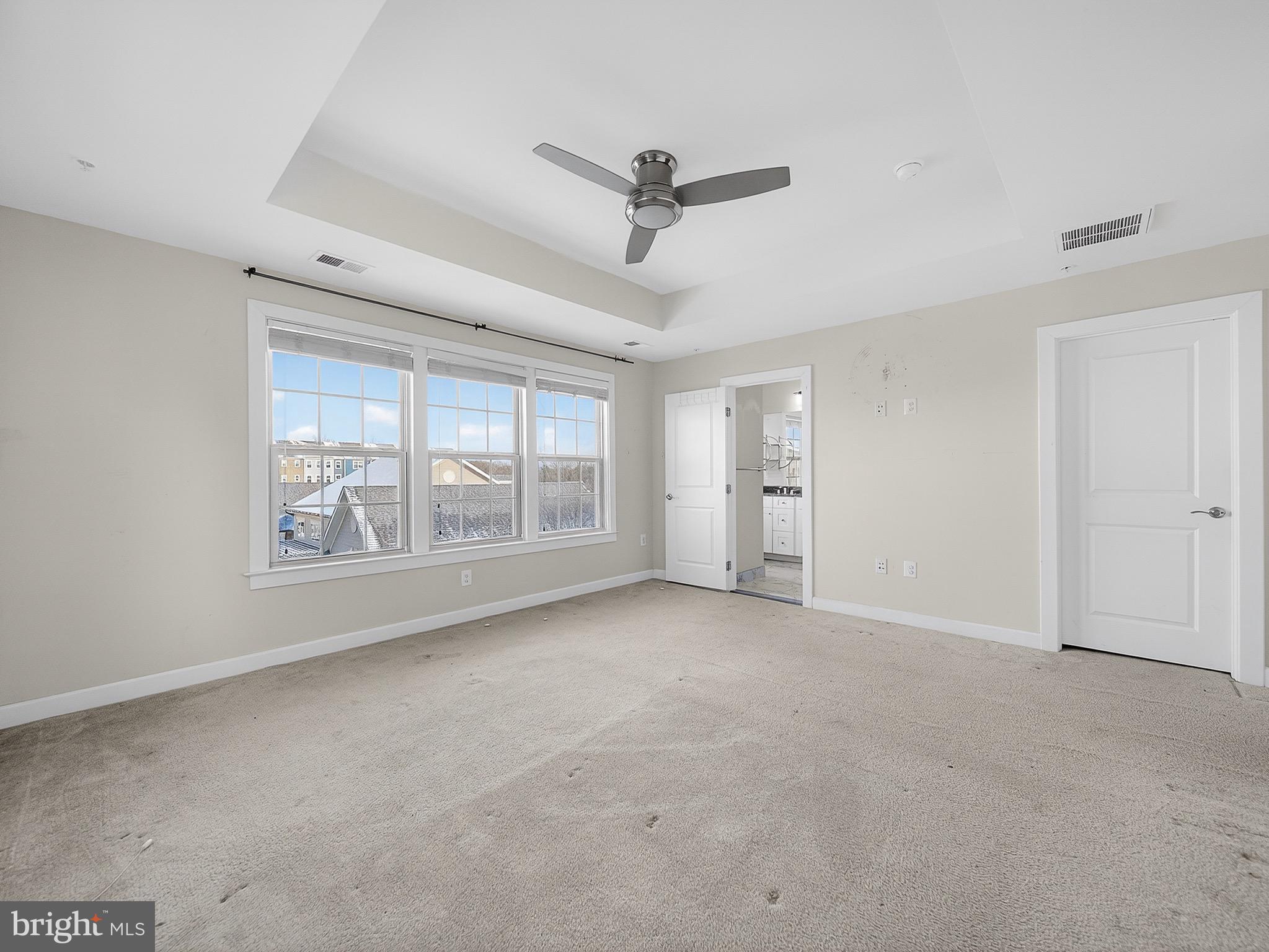 PARKSIDE - Residential