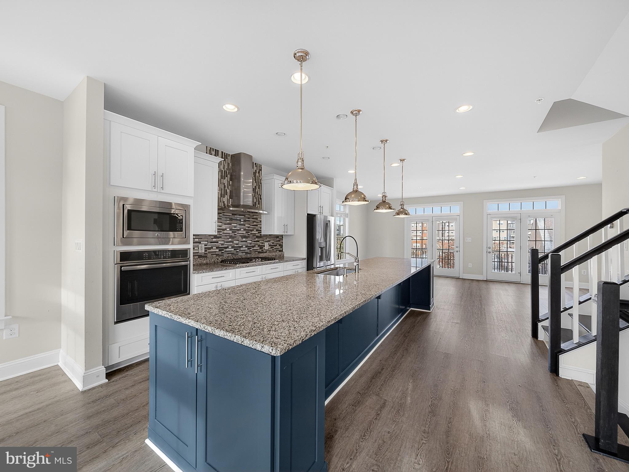 PARKSIDE - Residential