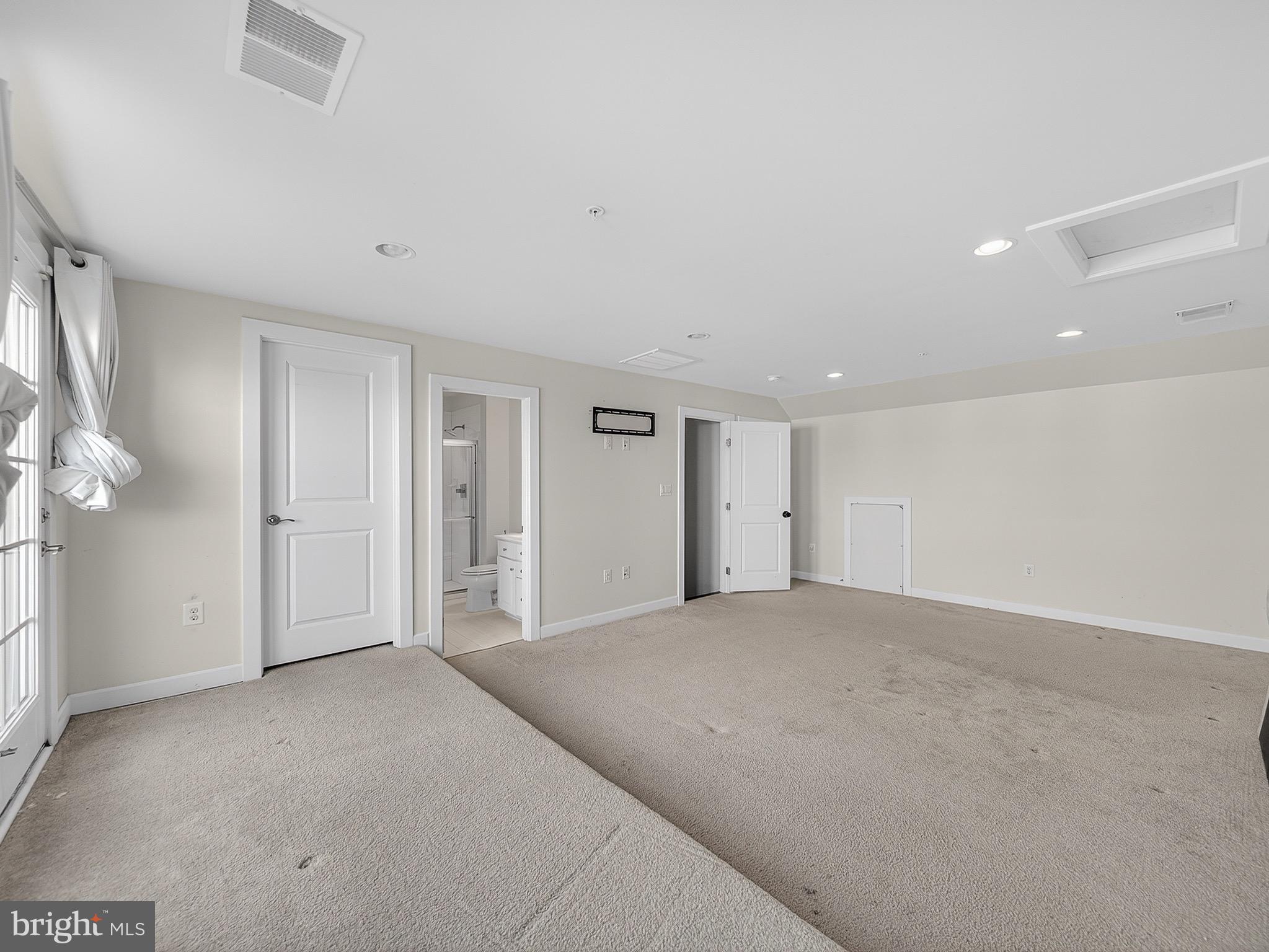 PARKSIDE - Residential