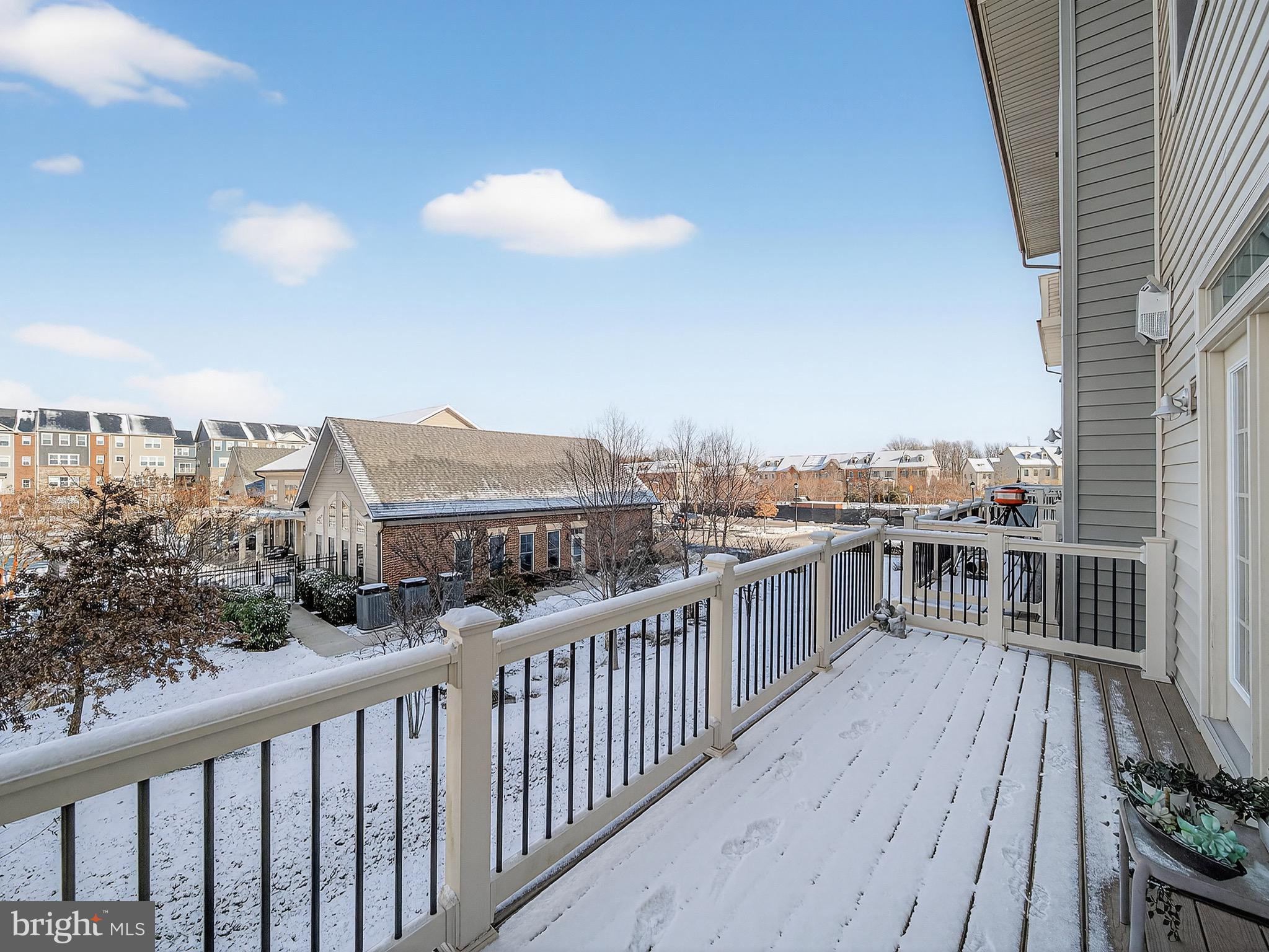 PARKSIDE - Residential