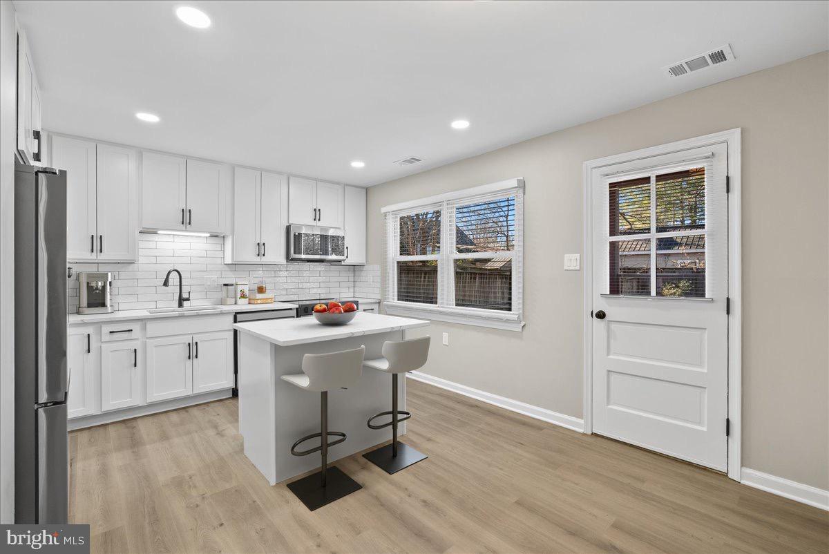 WAVERLY - Residential