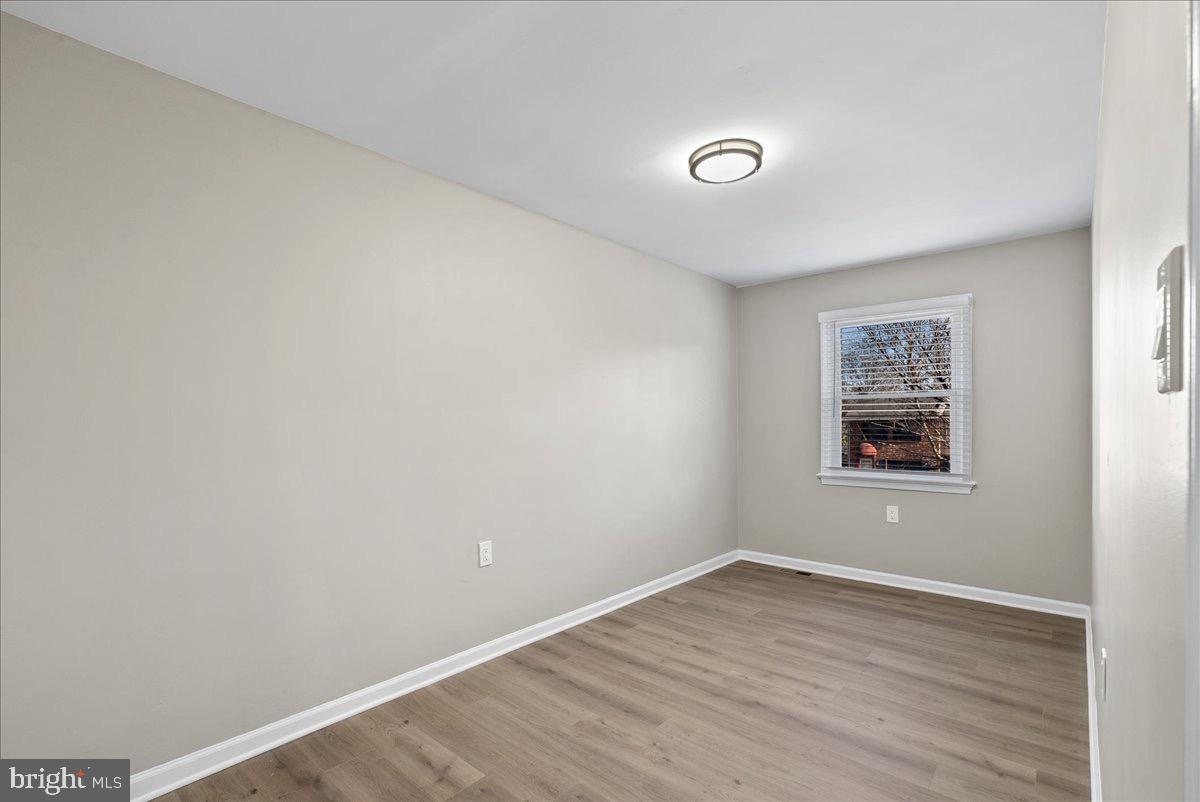 WAVERLY - Residential