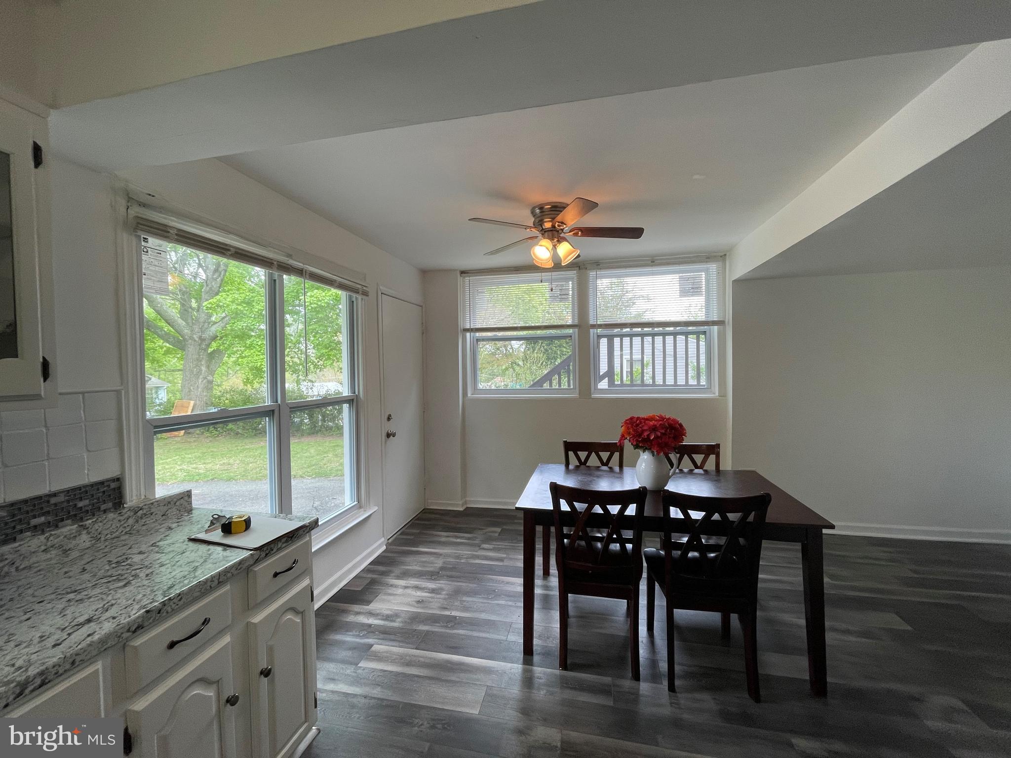 FAIRFAX HOMES - Residential