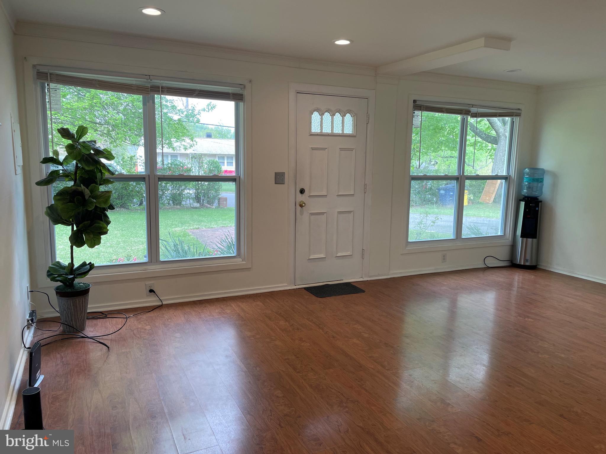 FAIRFAX HOMES - Residential