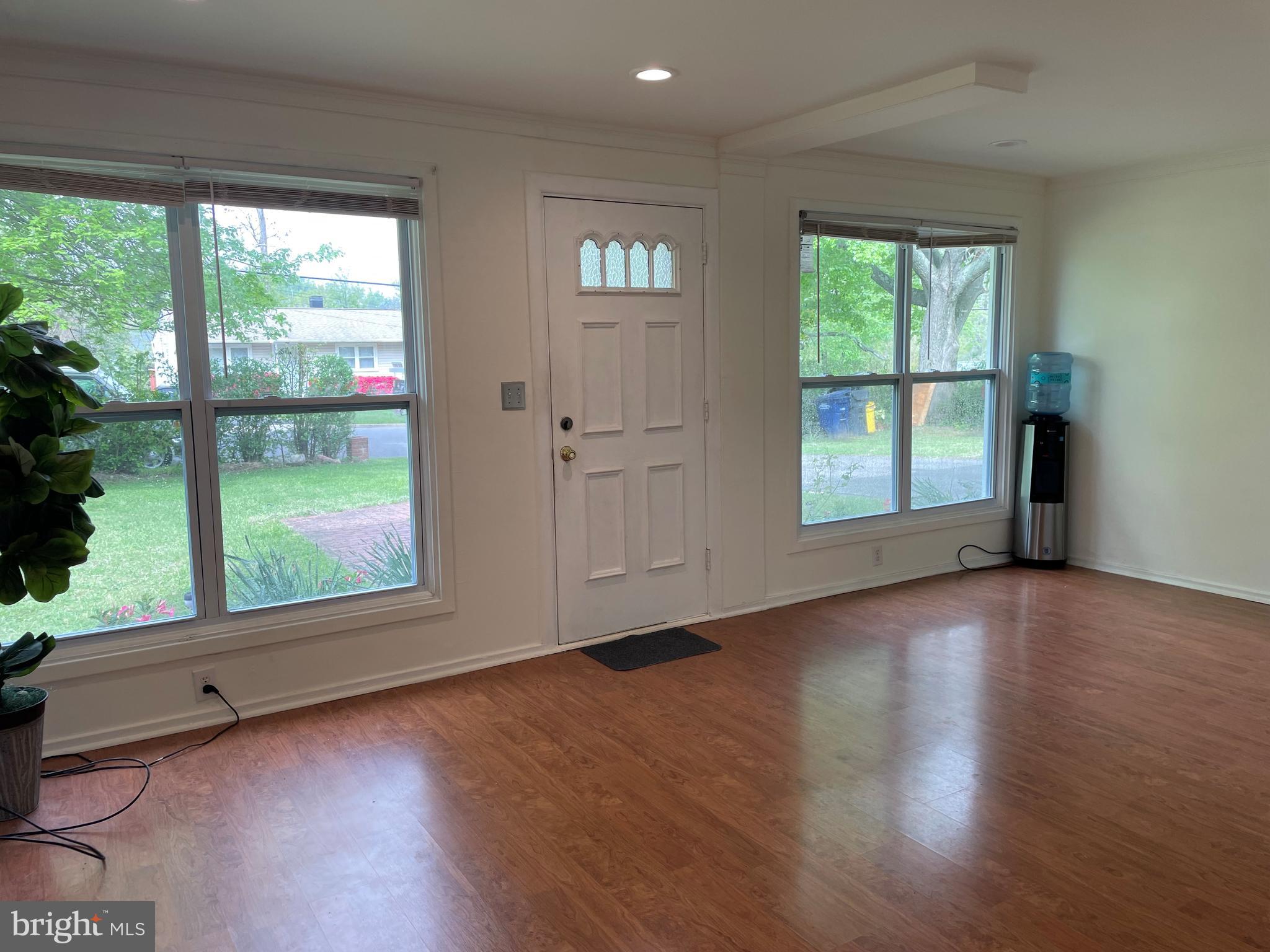 FAIRFAX HOMES - Residential