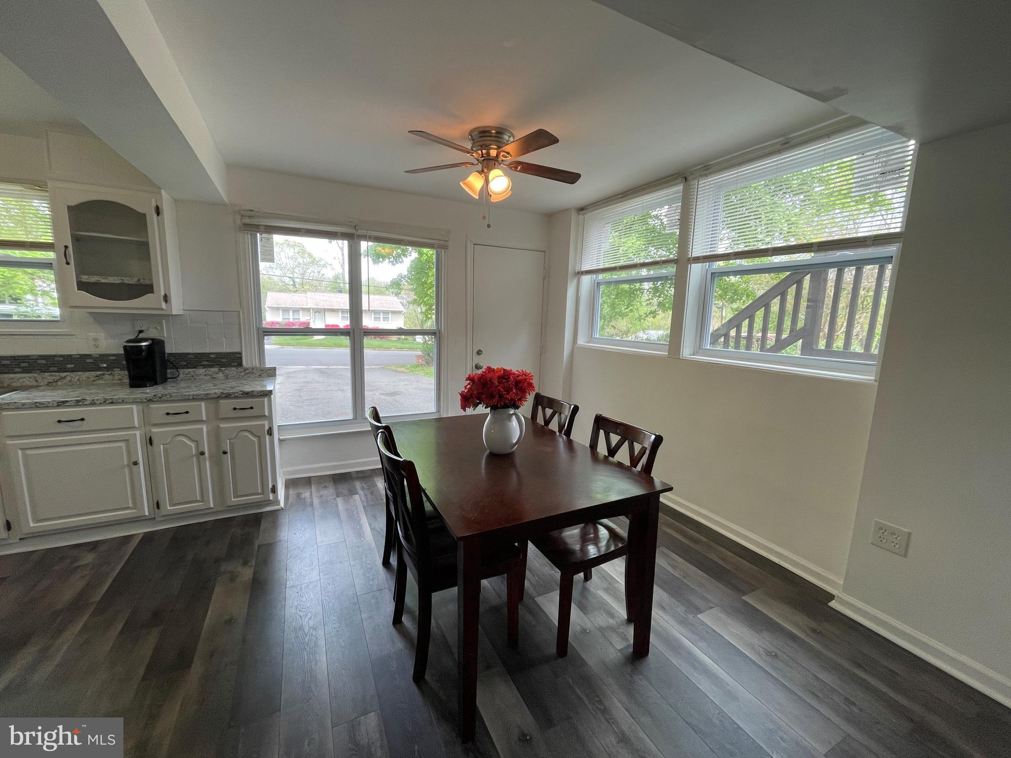 FAIRFAX HOMES - Residential