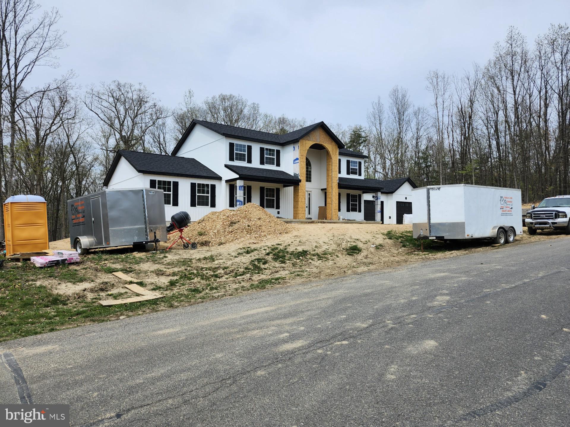 LAKEWOOD - Residential