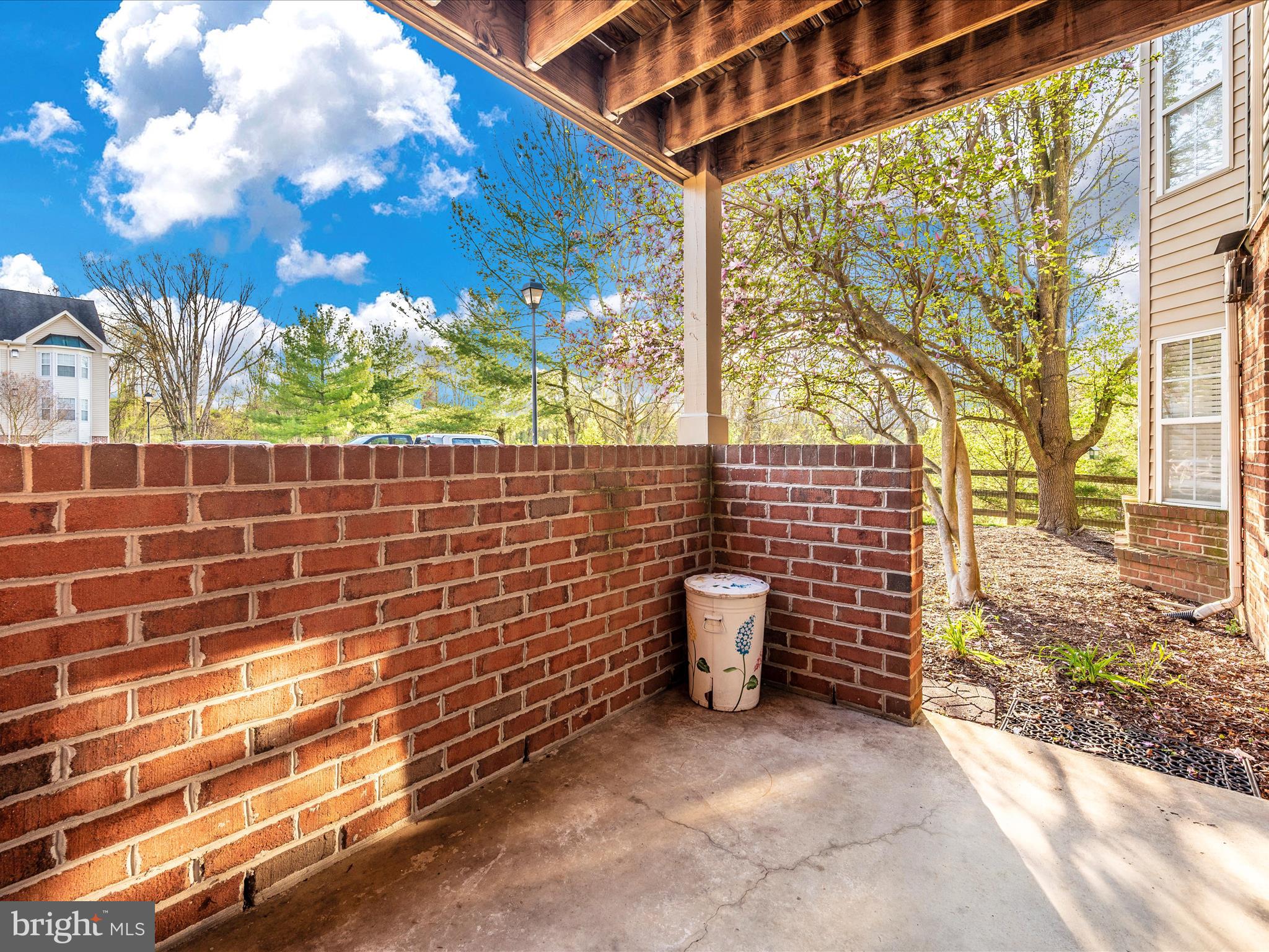 SPRING RIDGE - Residential Lease