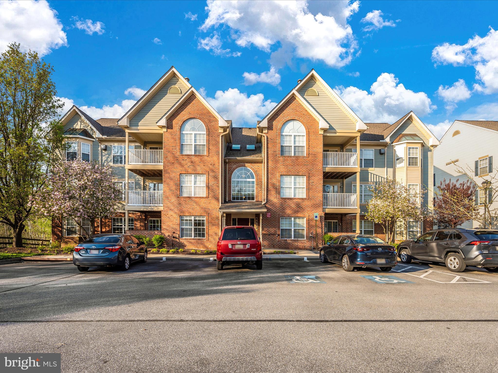 SPRING RIDGE - Residential Lease