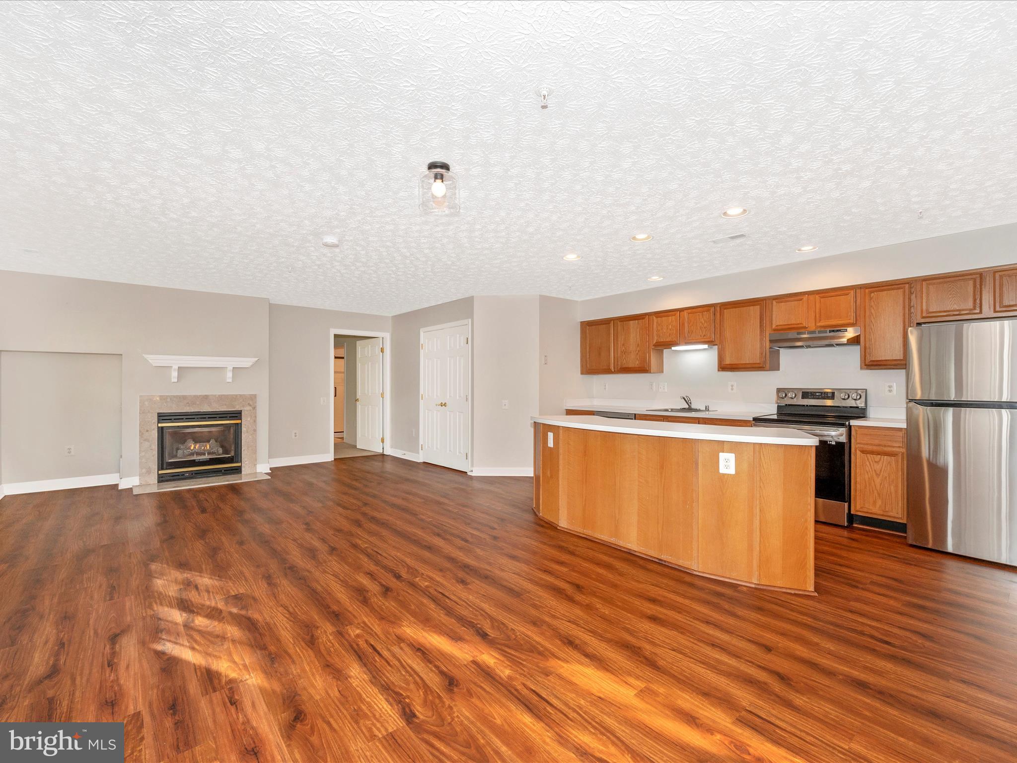 SPRING RIDGE - Residential Lease