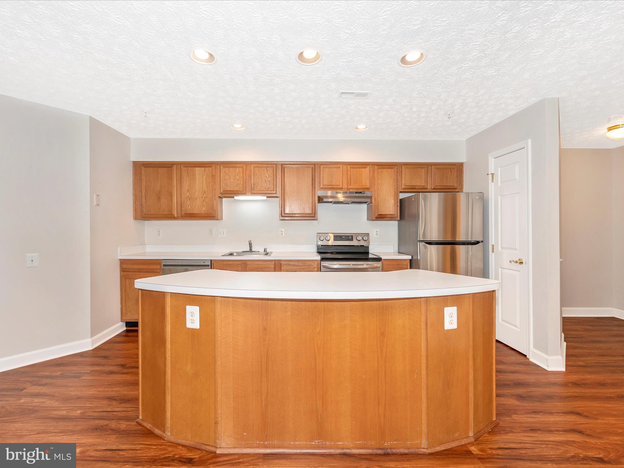 SPRING RIDGE - Residential Lease