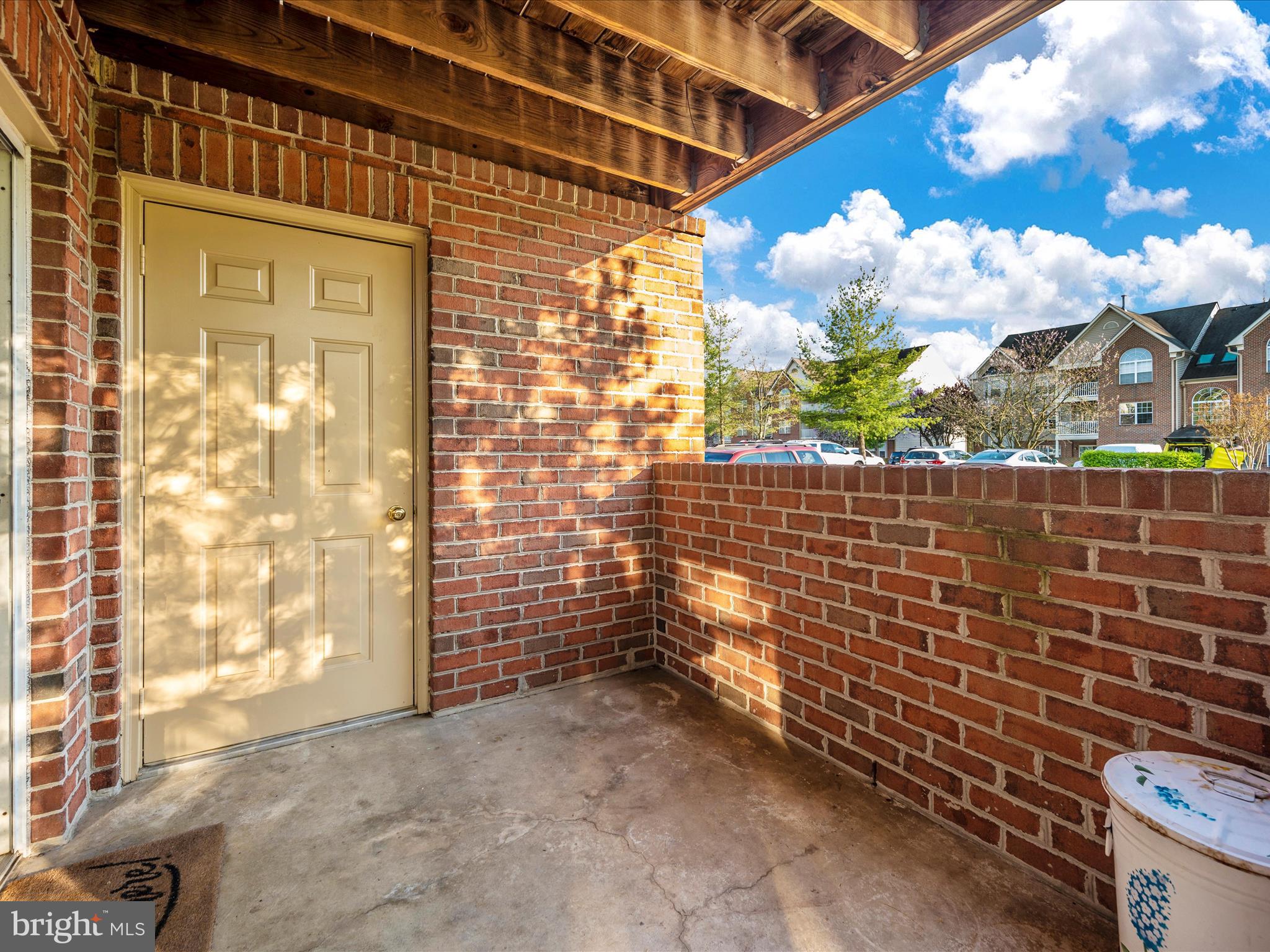 SPRING RIDGE - Residential Lease