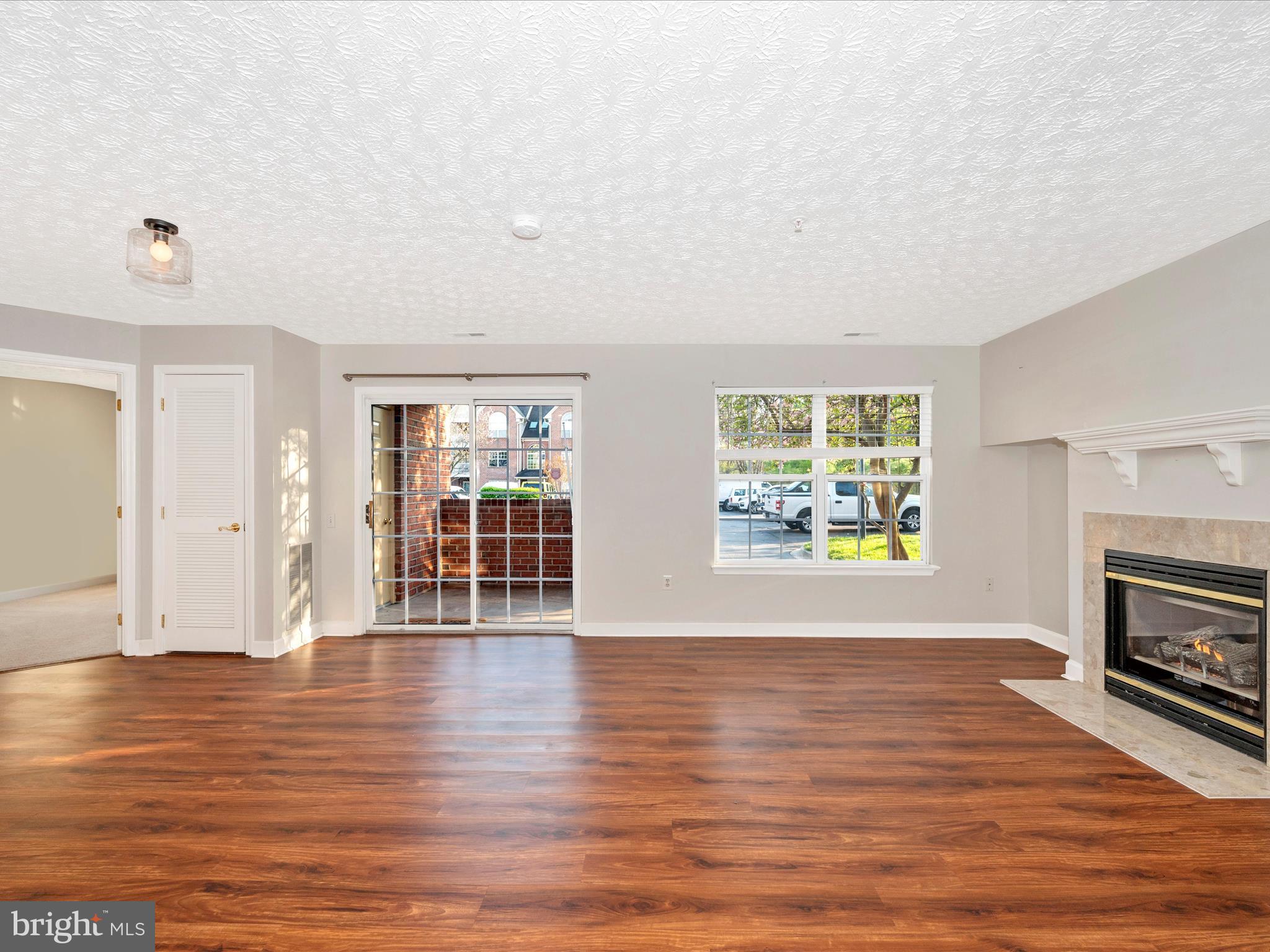 SPRING RIDGE - Residential Lease