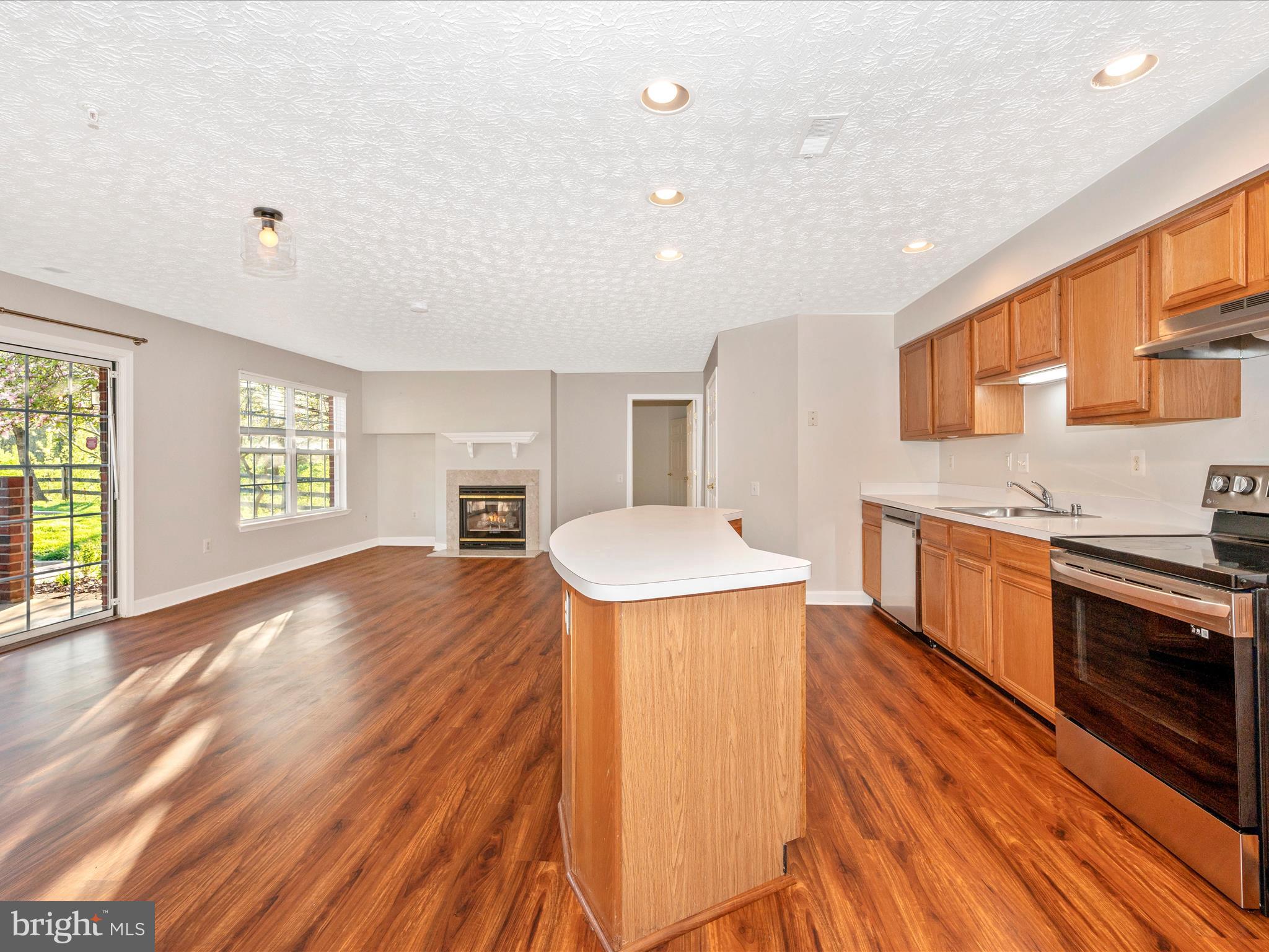 SPRING RIDGE - Residential Lease