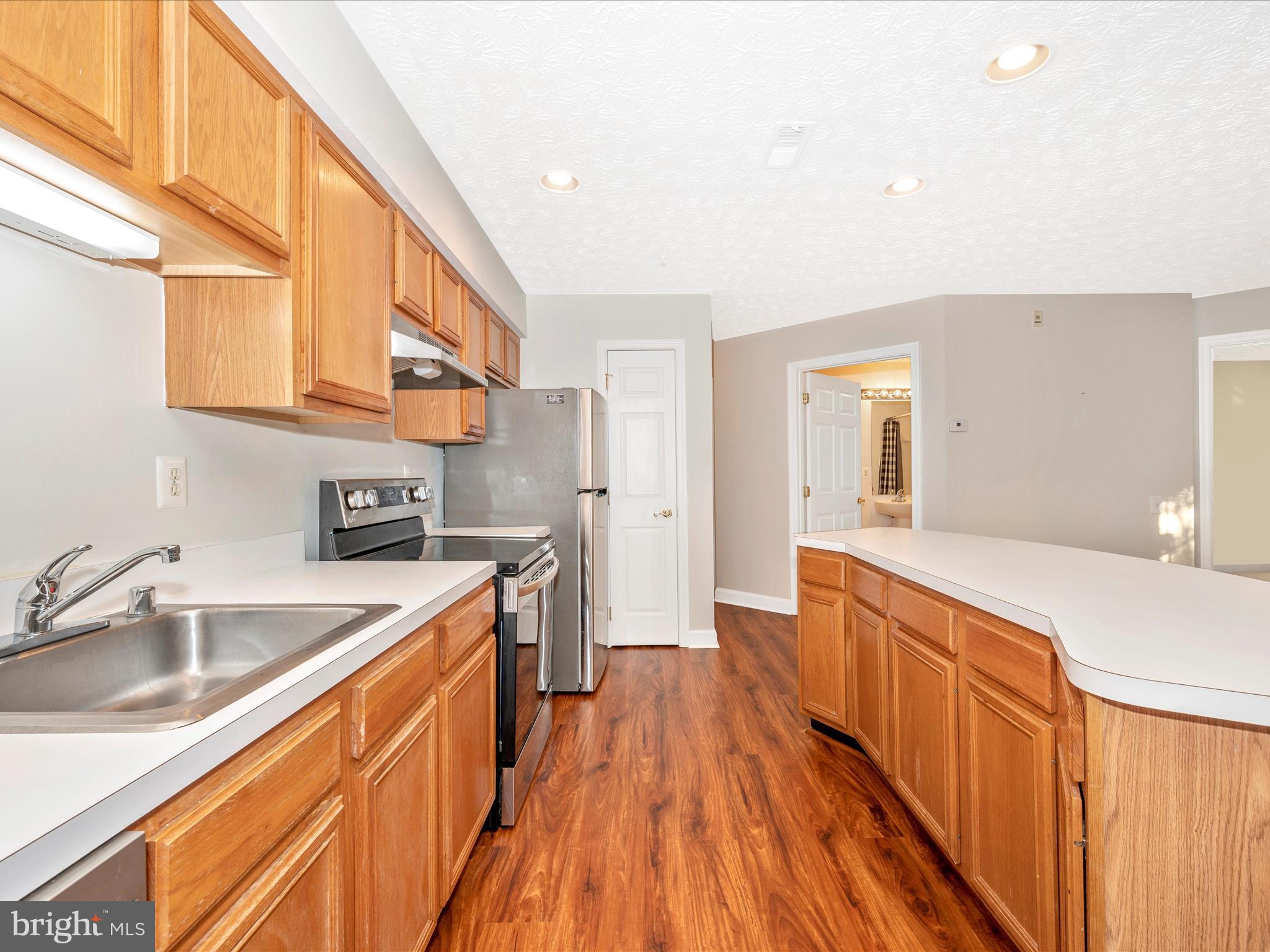 SPRING RIDGE - Residential Lease