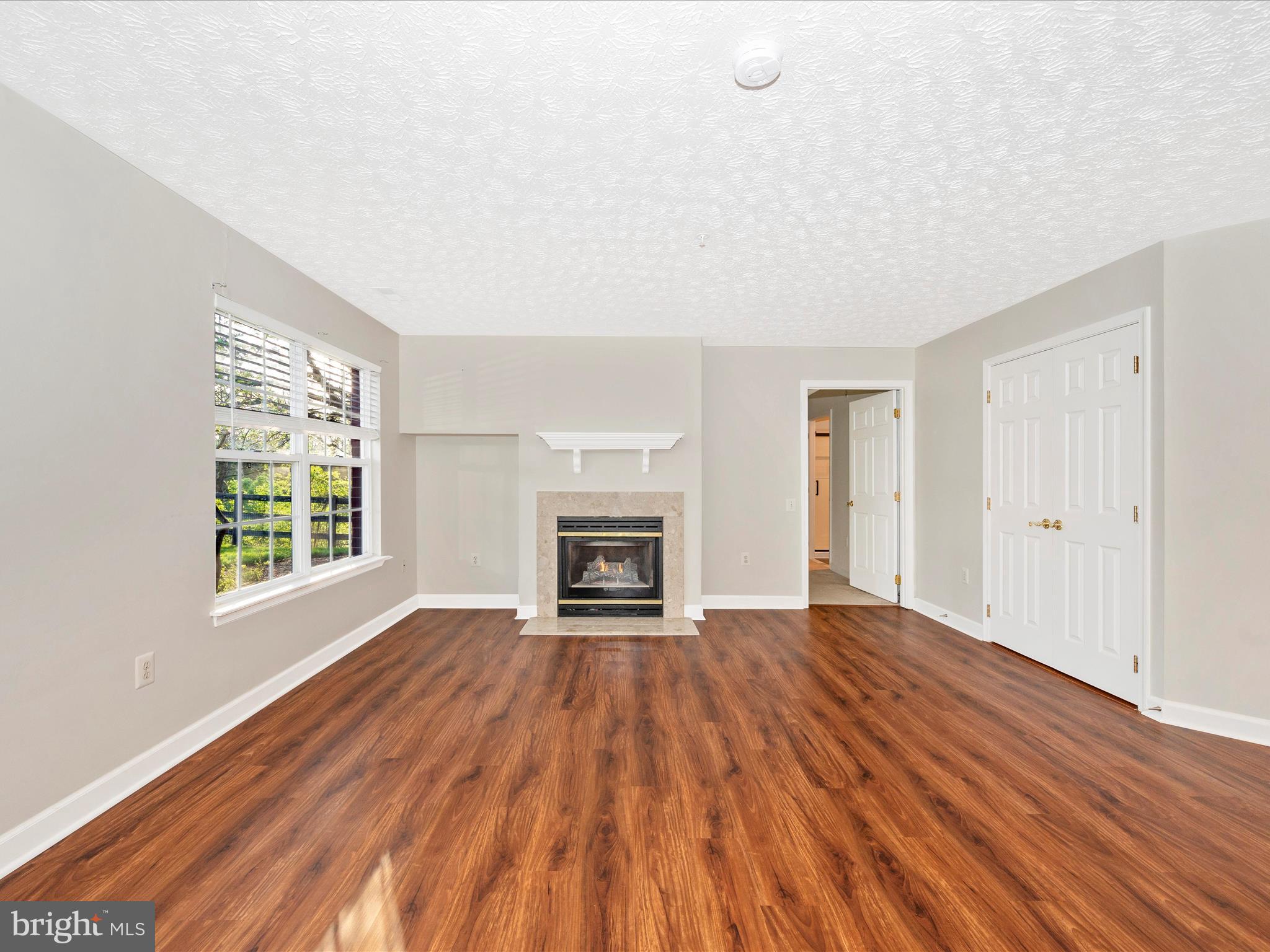 SPRING RIDGE - Residential Lease