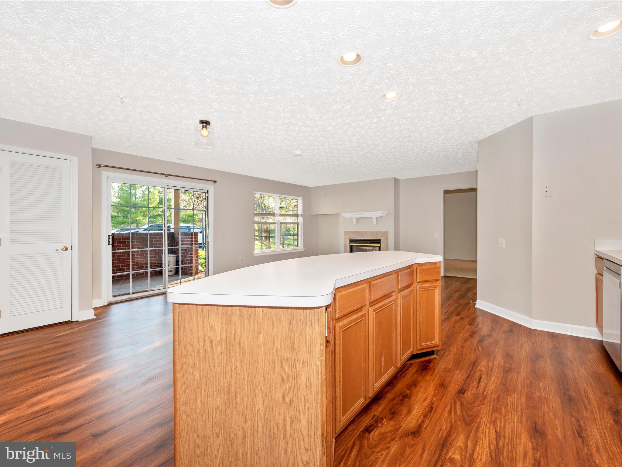 SPRING RIDGE - Residential Lease