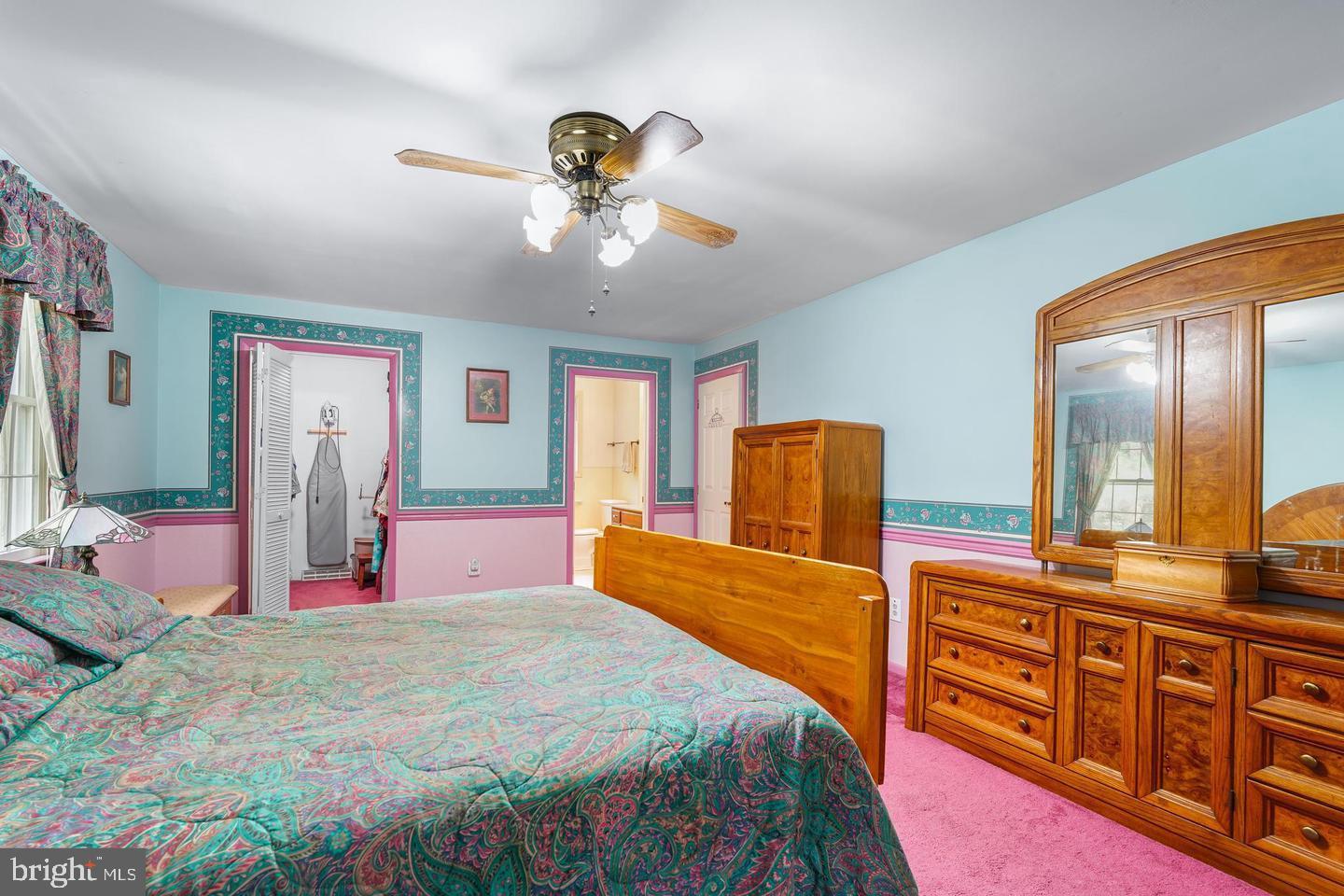 WOODCREST SHORES - Residential