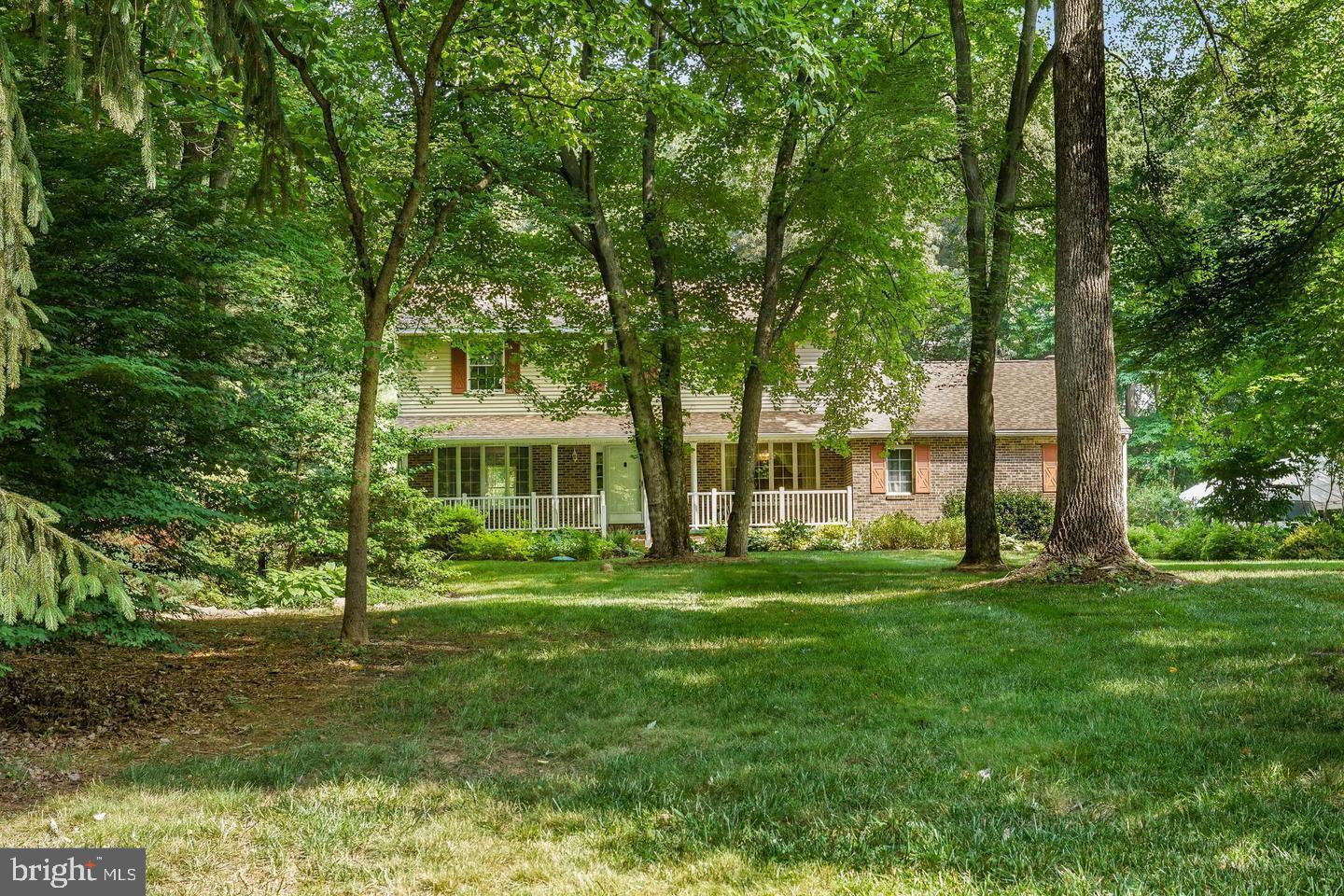 WOODCREST SHORES - Residential