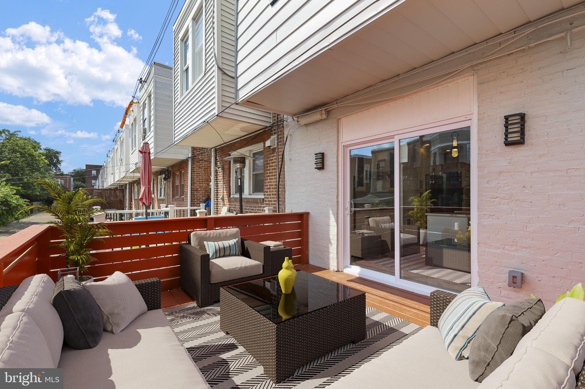 UNIVERSITY CITY - Residential