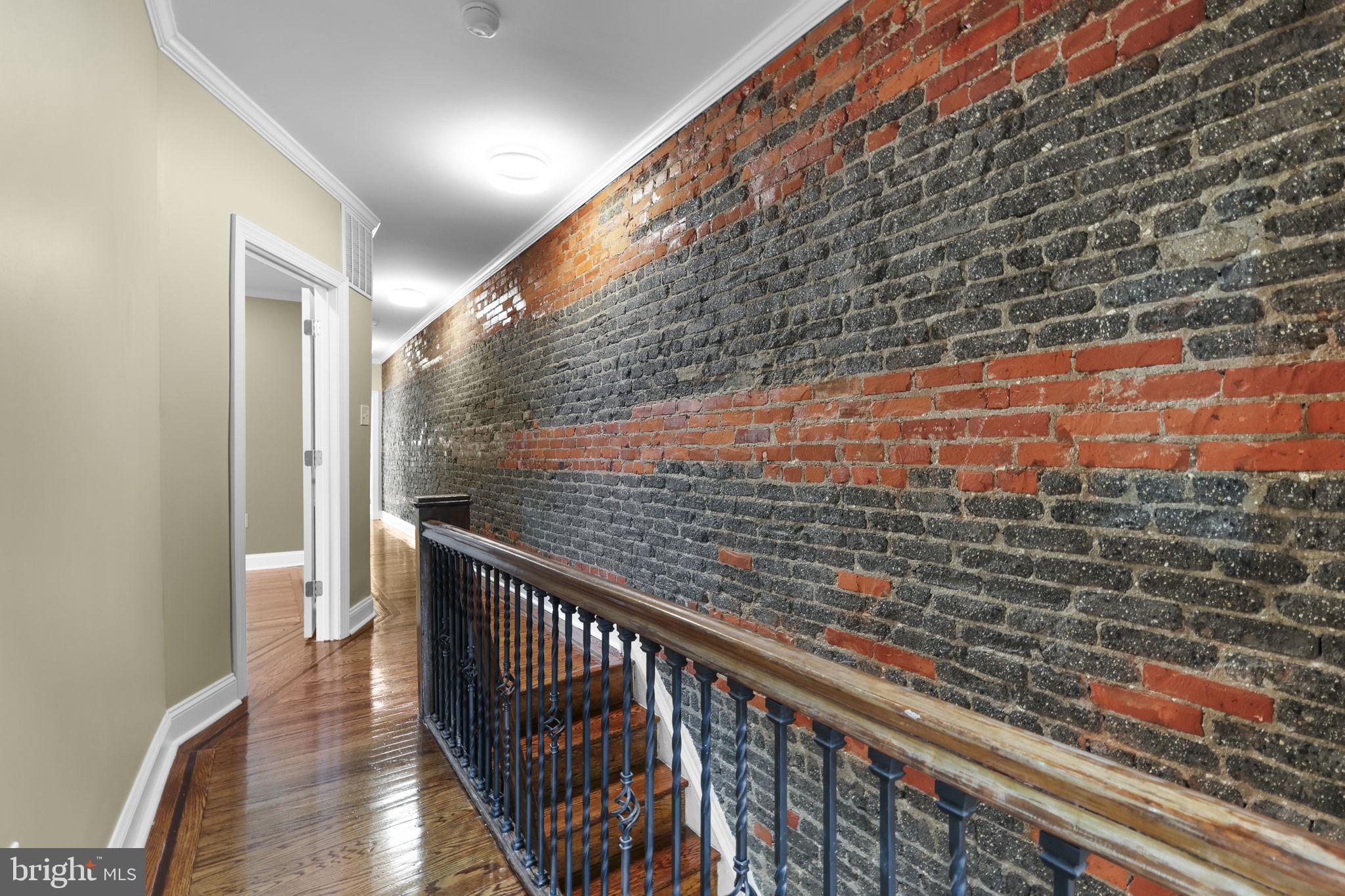 UNIVERSITY CITY - Residential