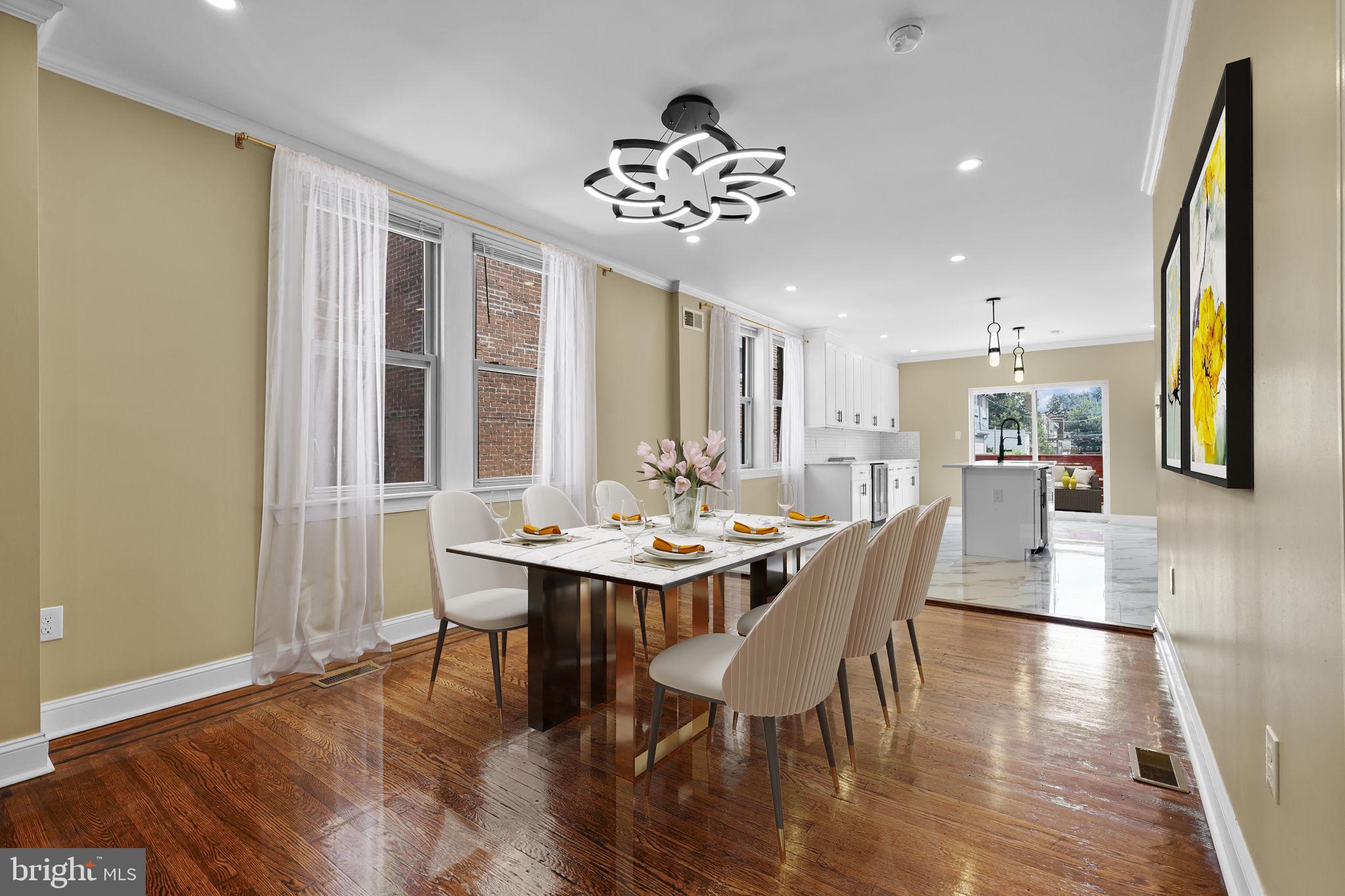 UNIVERSITY CITY - Residential