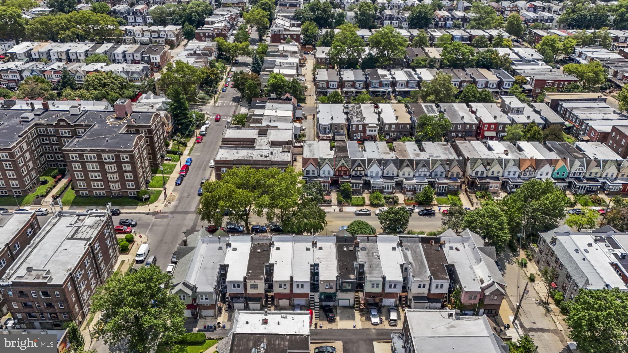 UNIVERSITY CITY - Residential