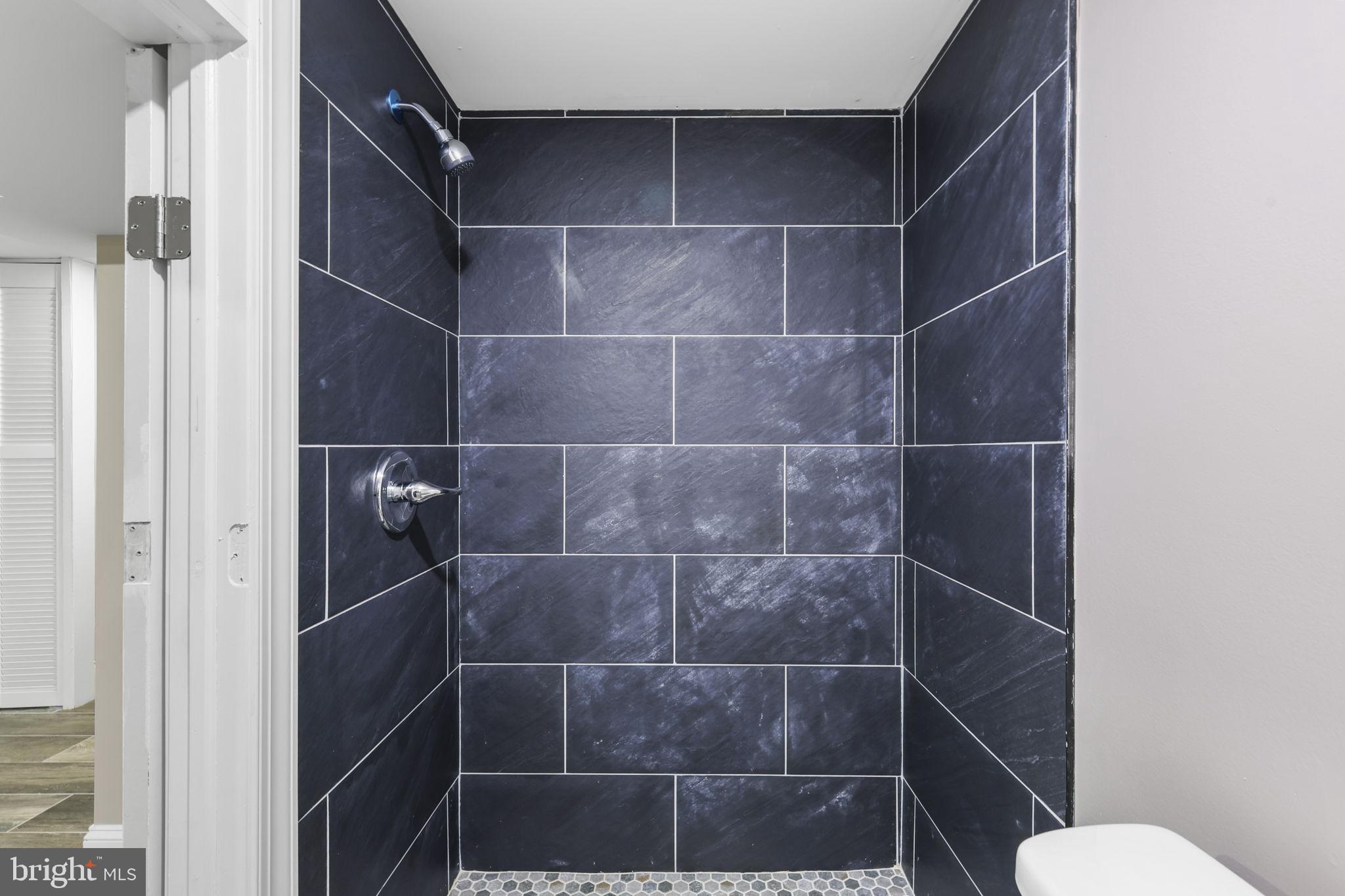 UNIVERSITY CITY - Residential