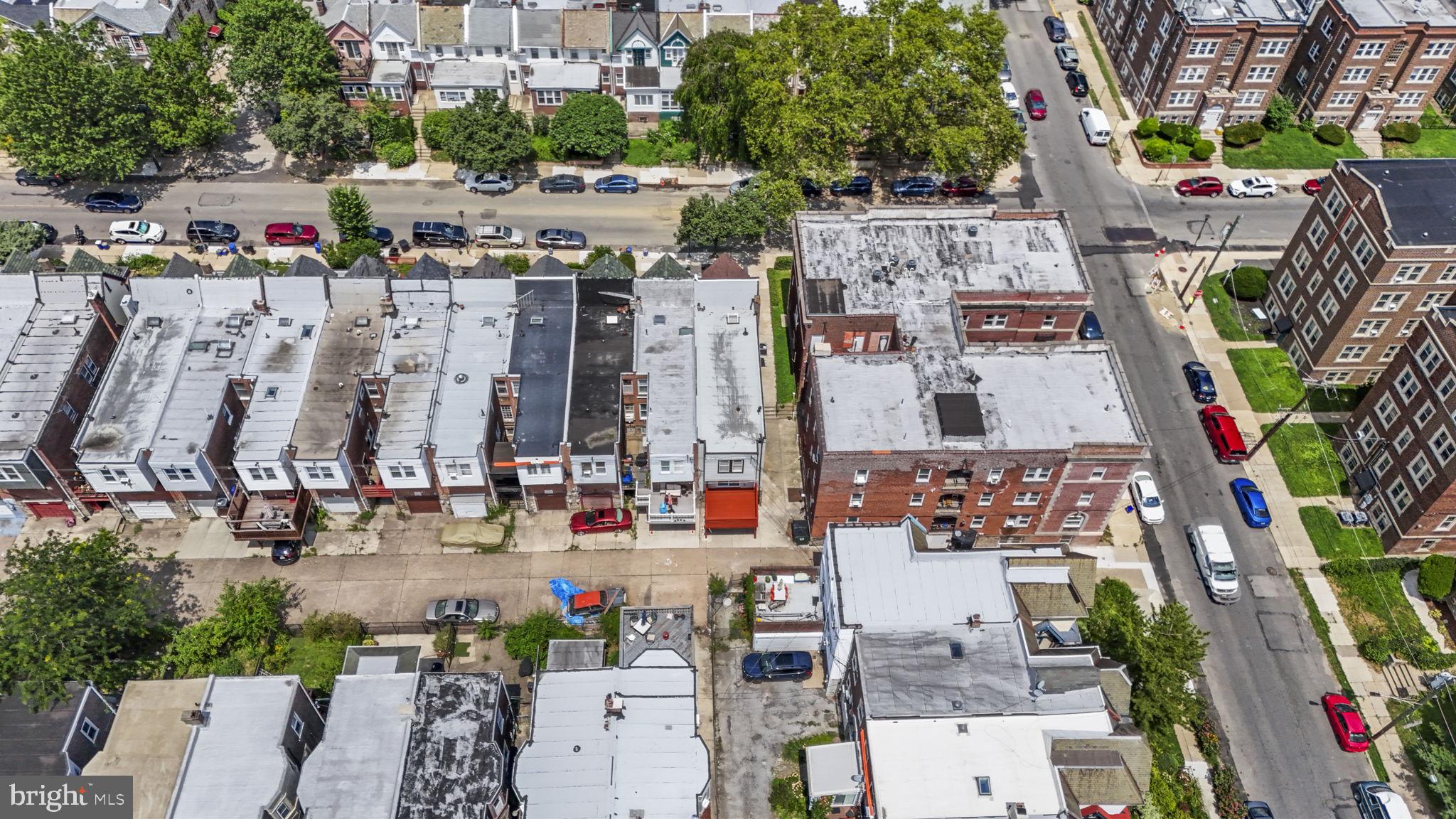 UNIVERSITY CITY - Residential