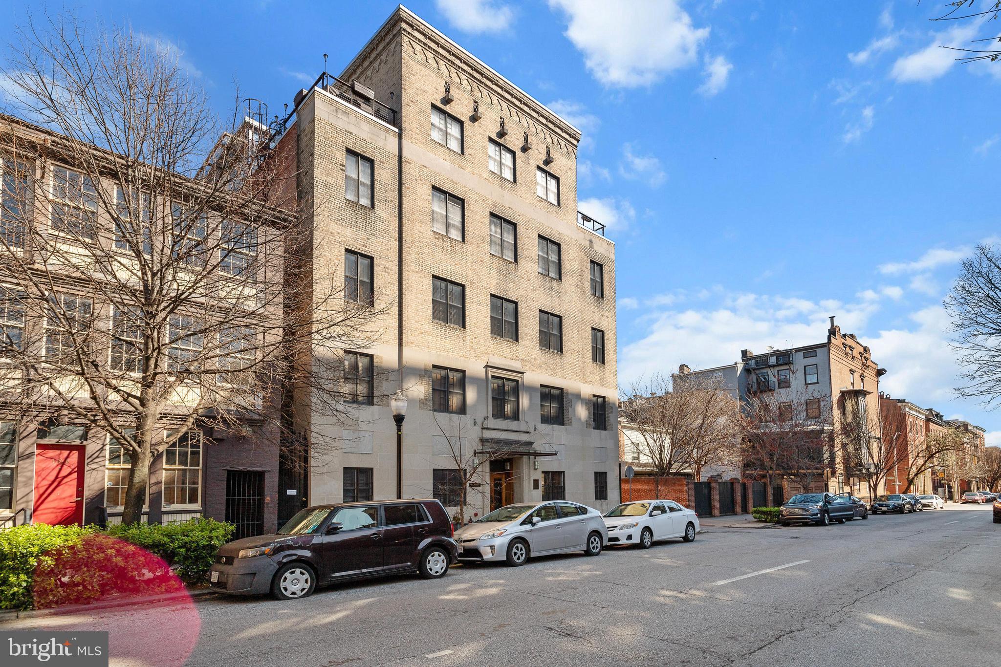 MOUNT VERNON PLACE HISTORIC DISTRICT - Residential Lease