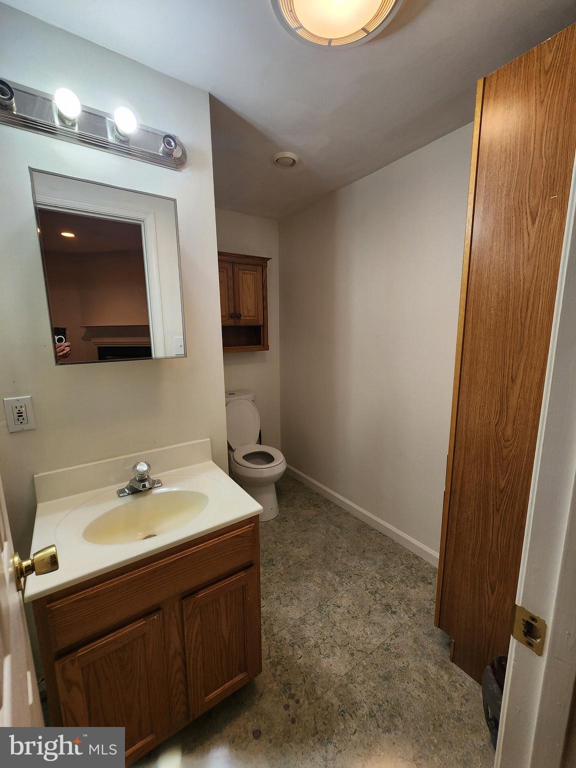 LIFESTYLE AT SULLY STATION - Residential Lease