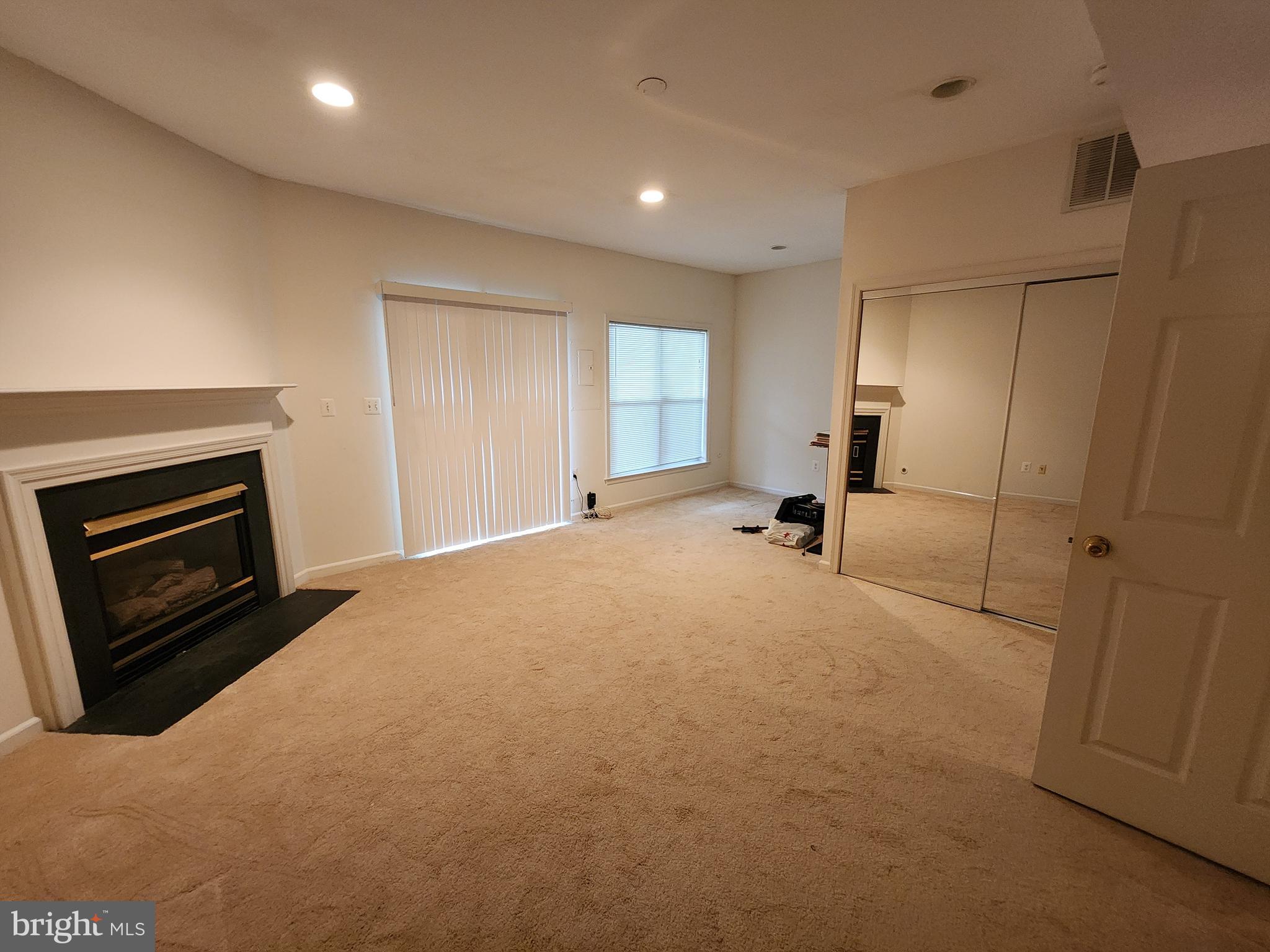 LIFESTYLE AT SULLY STATION - Residential Lease