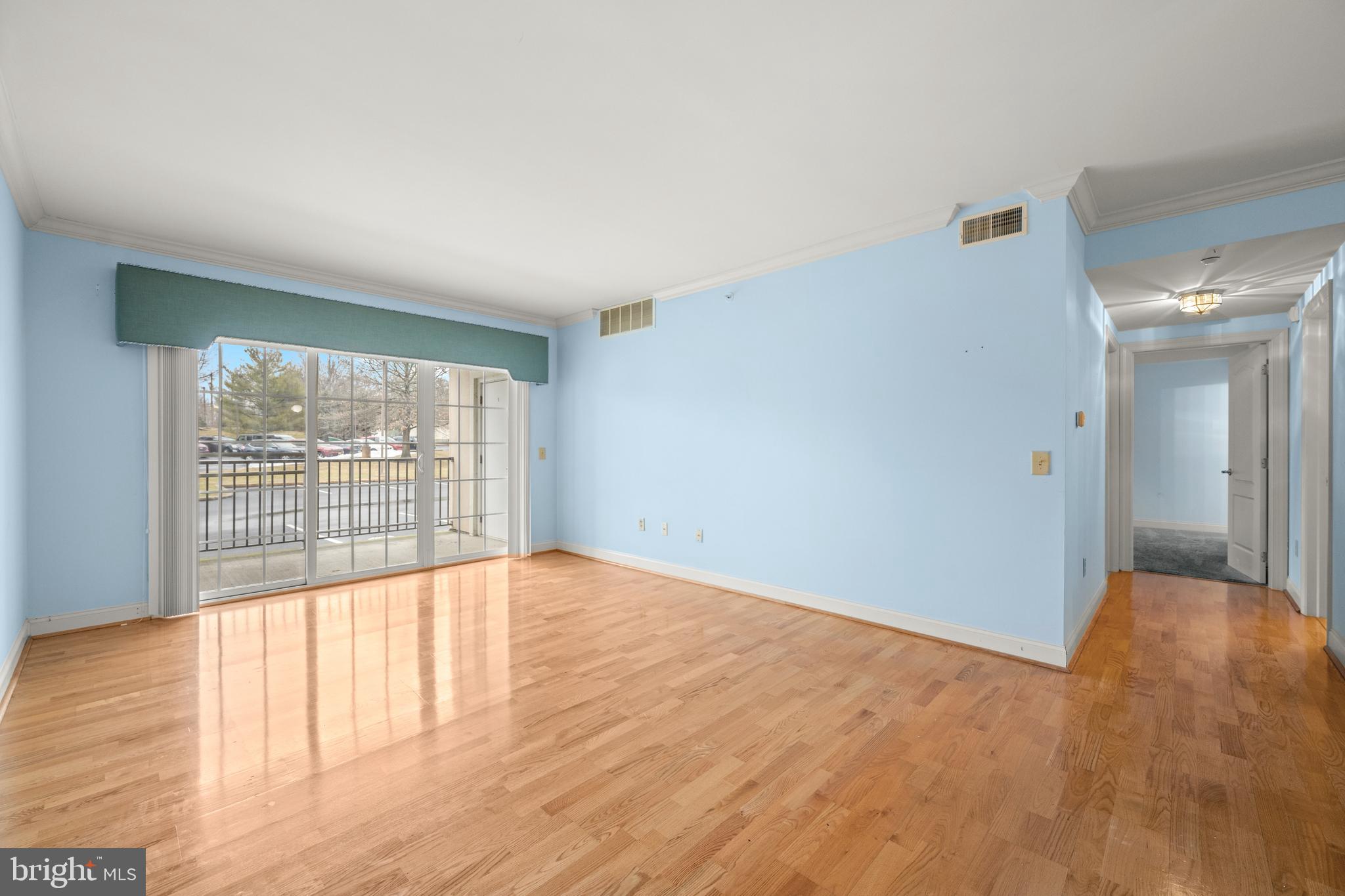 WINDSOR AT GLEN MI - Residential