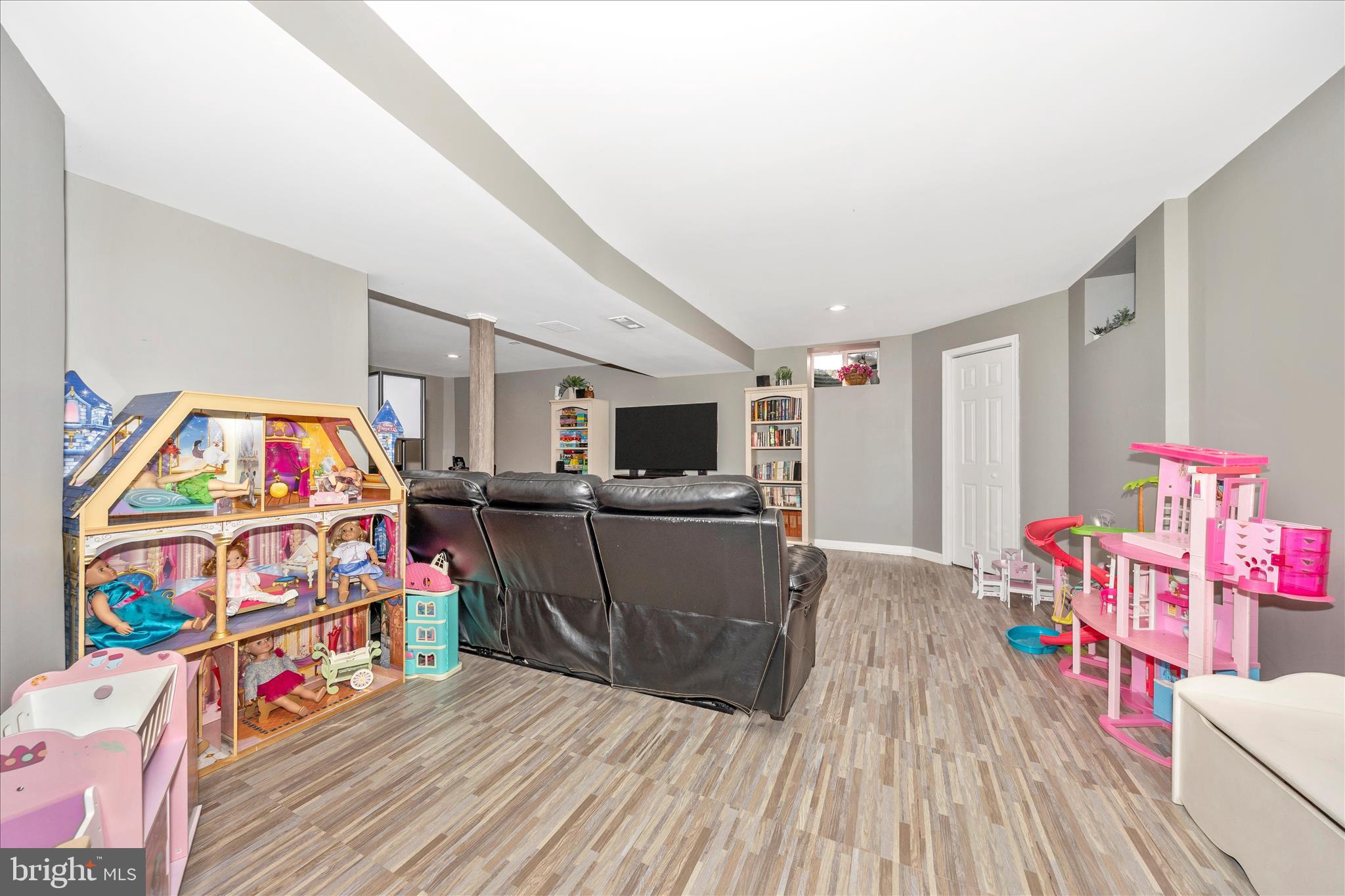 ROCKINGHAM - Residential