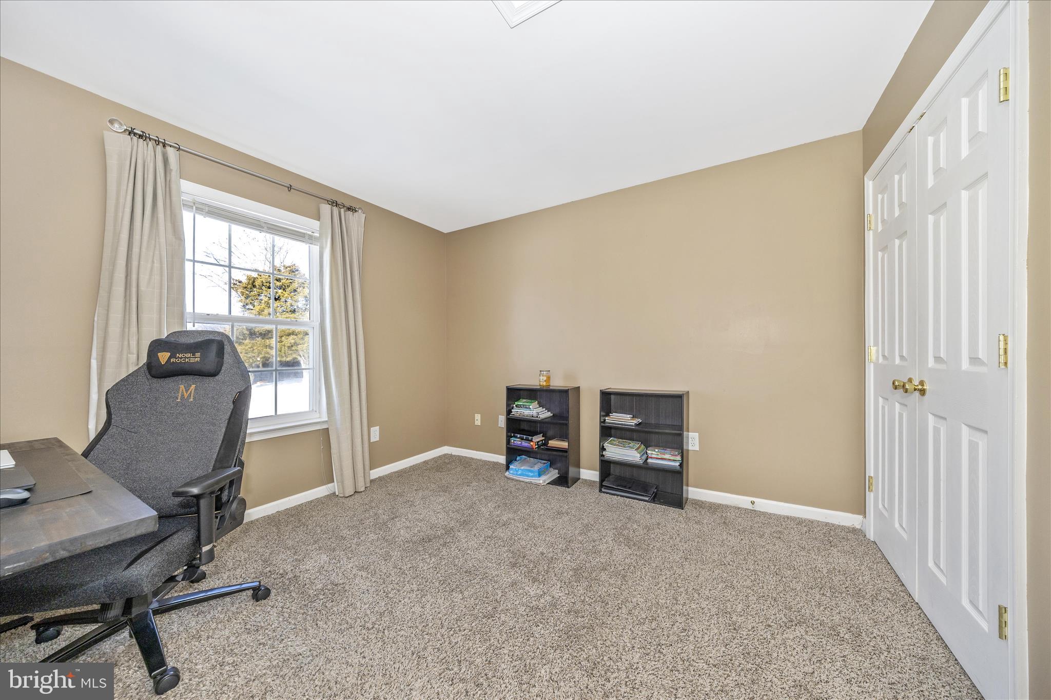 ROCKINGHAM - Residential