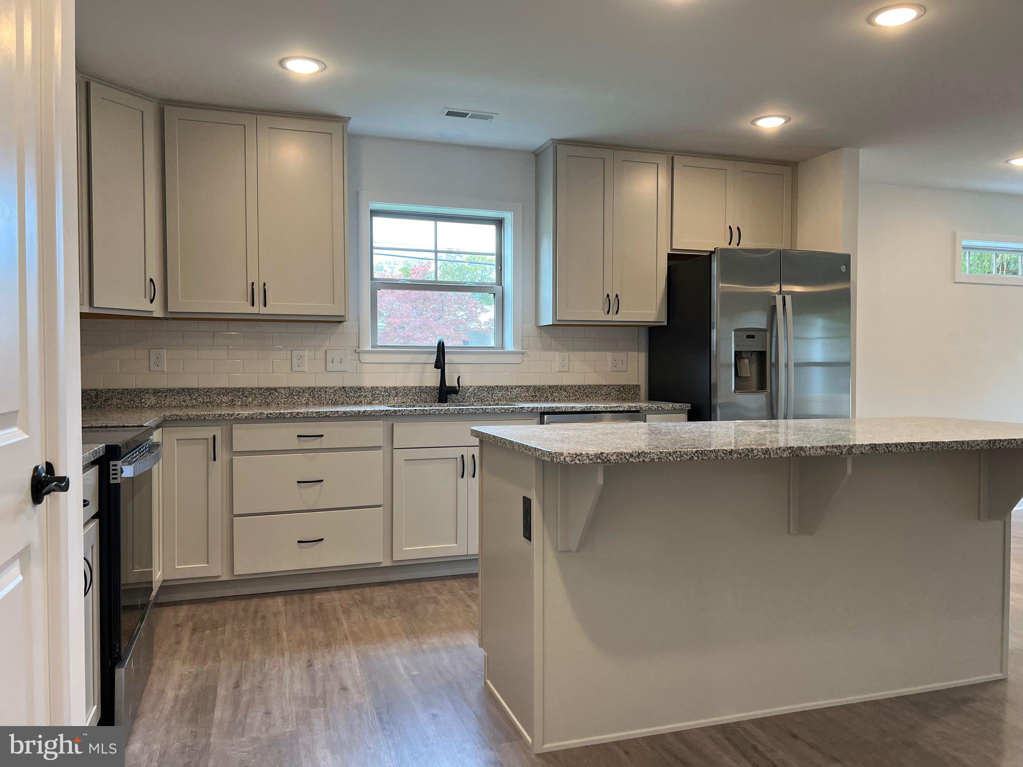 THE VILLAS AT WARM SPRINGS - Residential