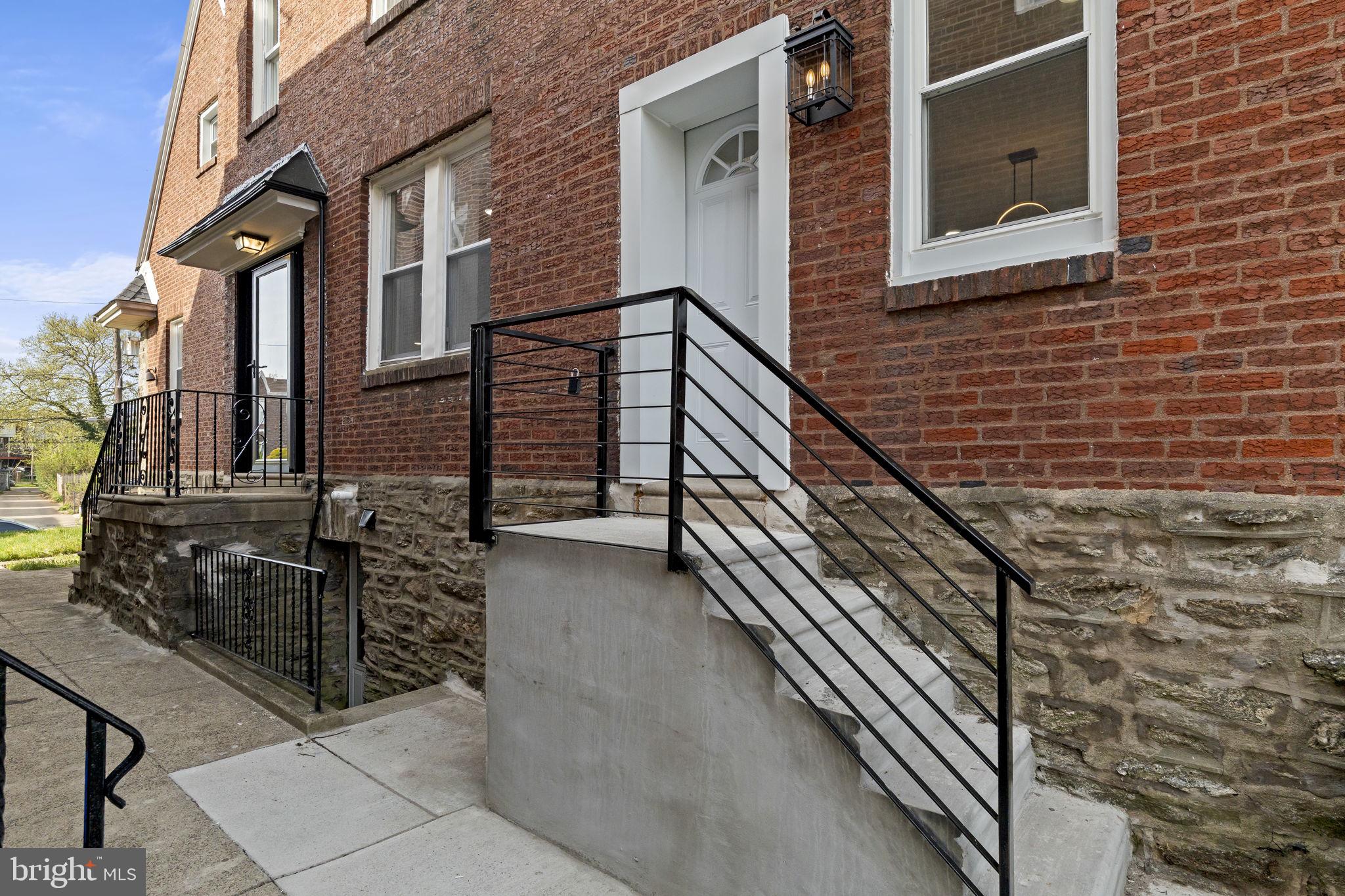 WEST OAK LANE - Residential