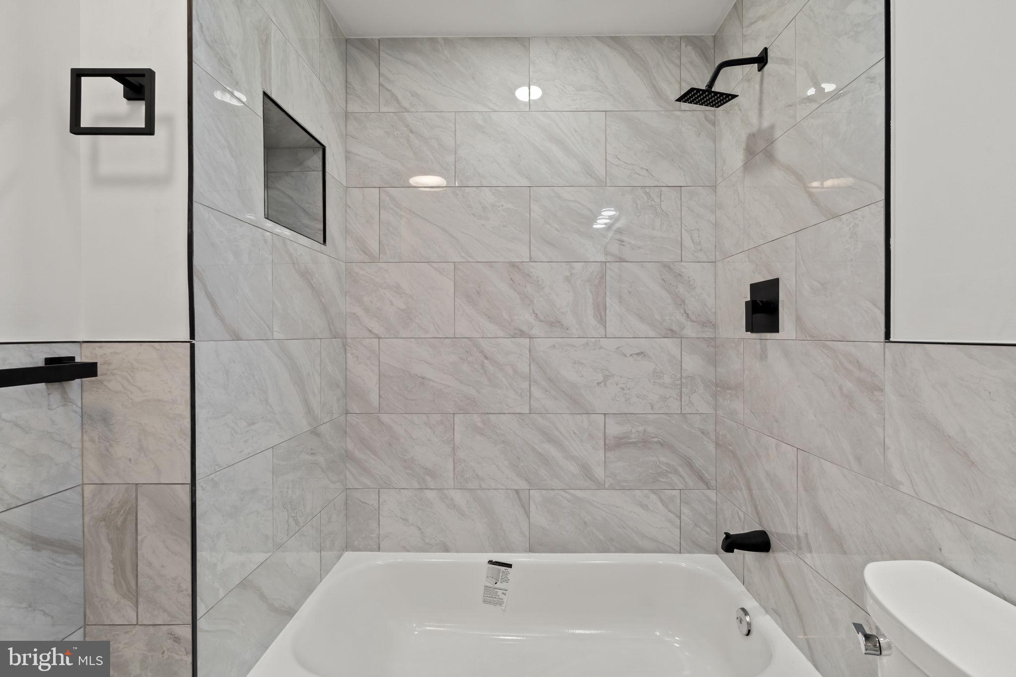 WEST OAK LANE - Residential